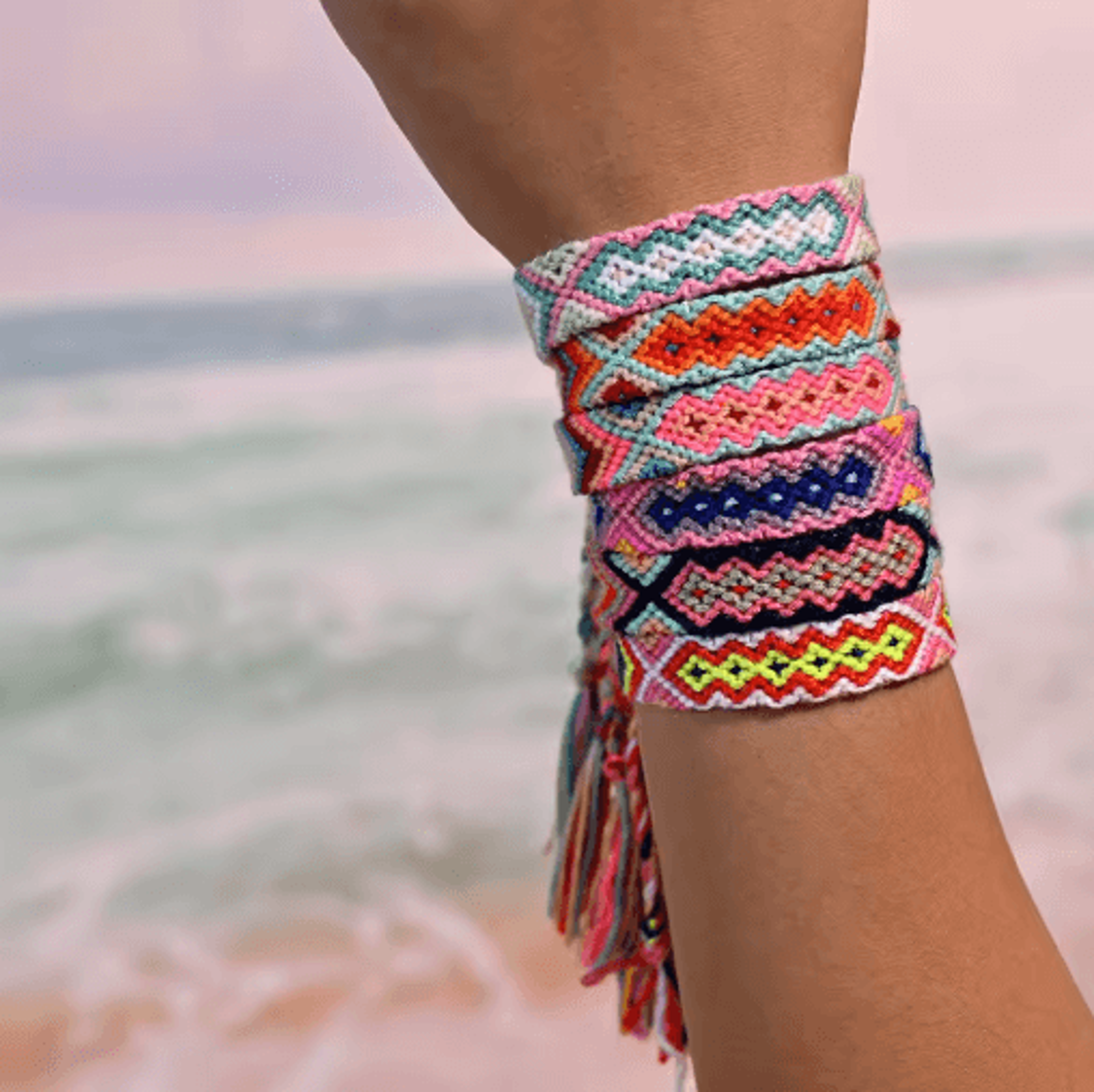 5pcs bohemian woven friendship bracelet set