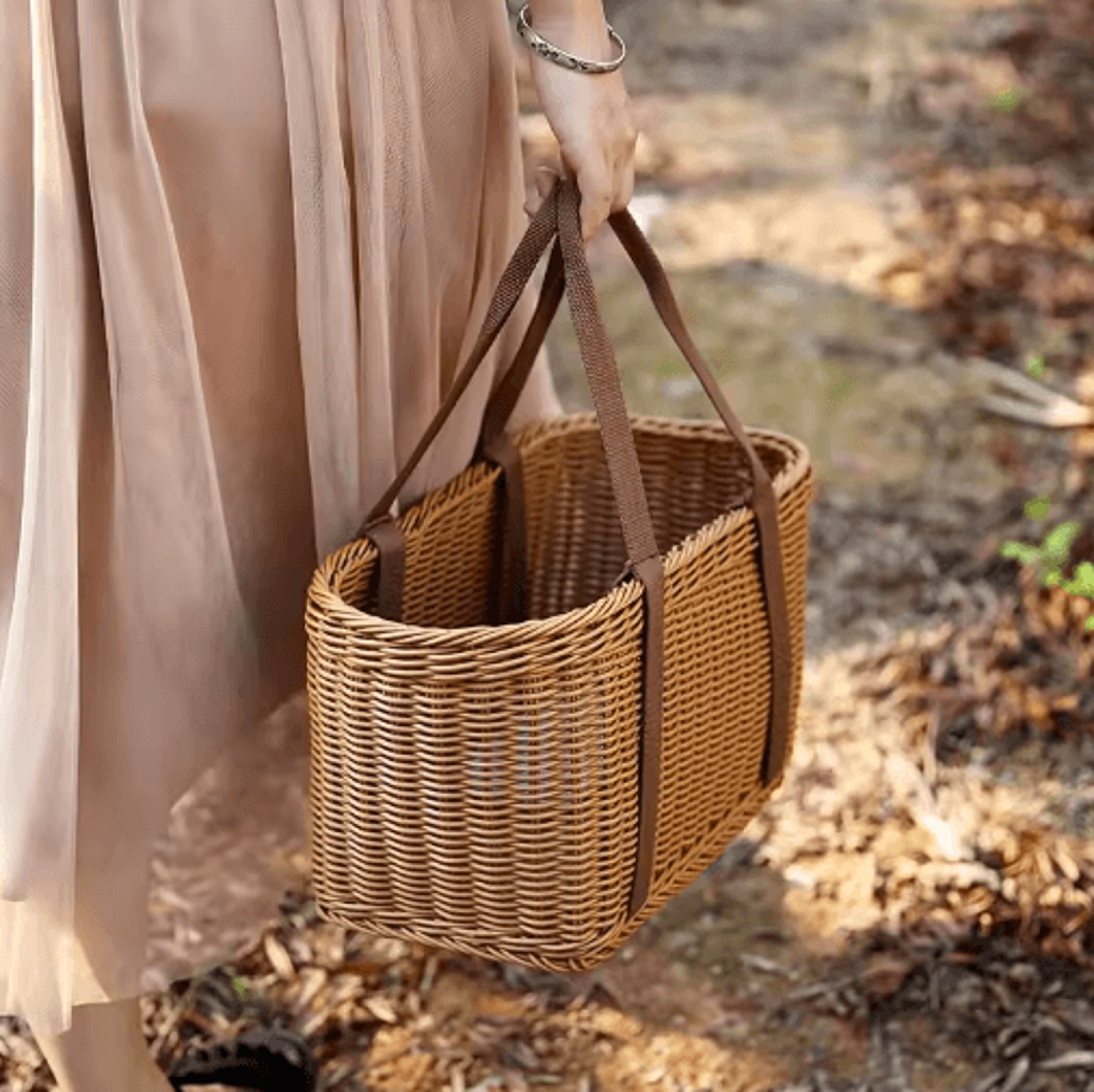 large handwoven storage basket with lid – decorative shelf & shopping organizer