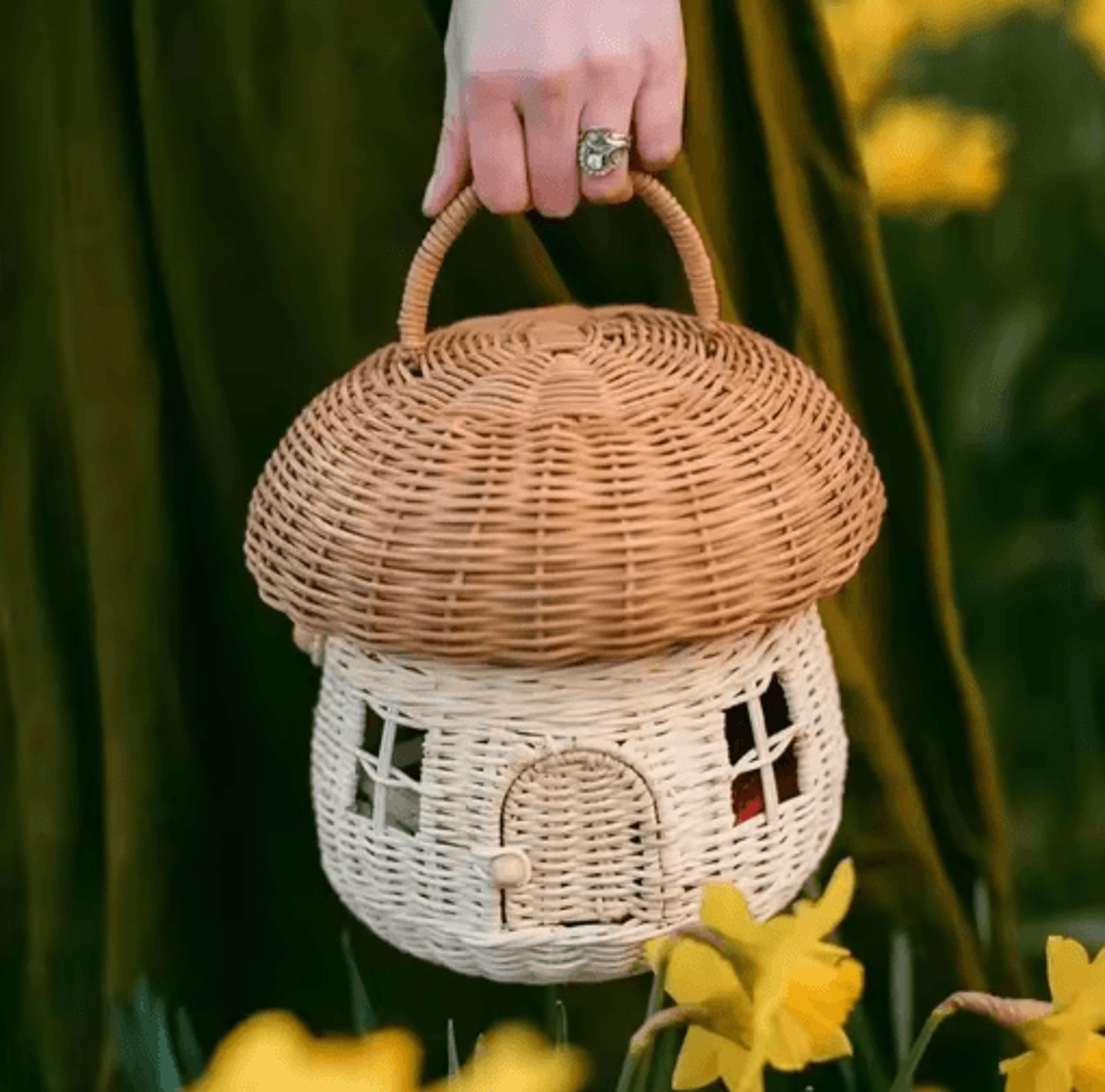 handmade mushroom-shaped woven basket – charming picnic & storage bag