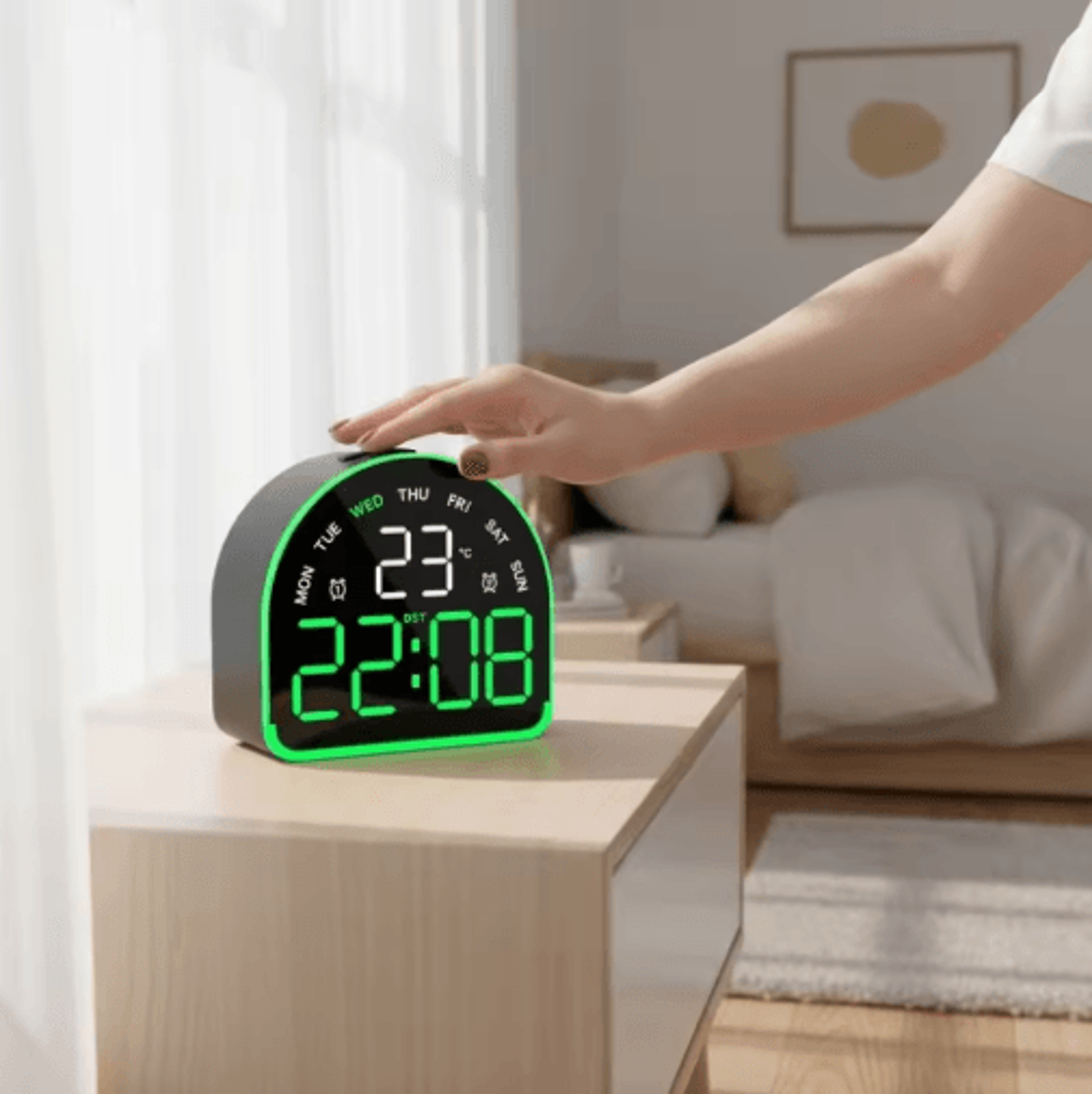 multifunctional led alarm clock – ambient light & temperature display with auto dimming