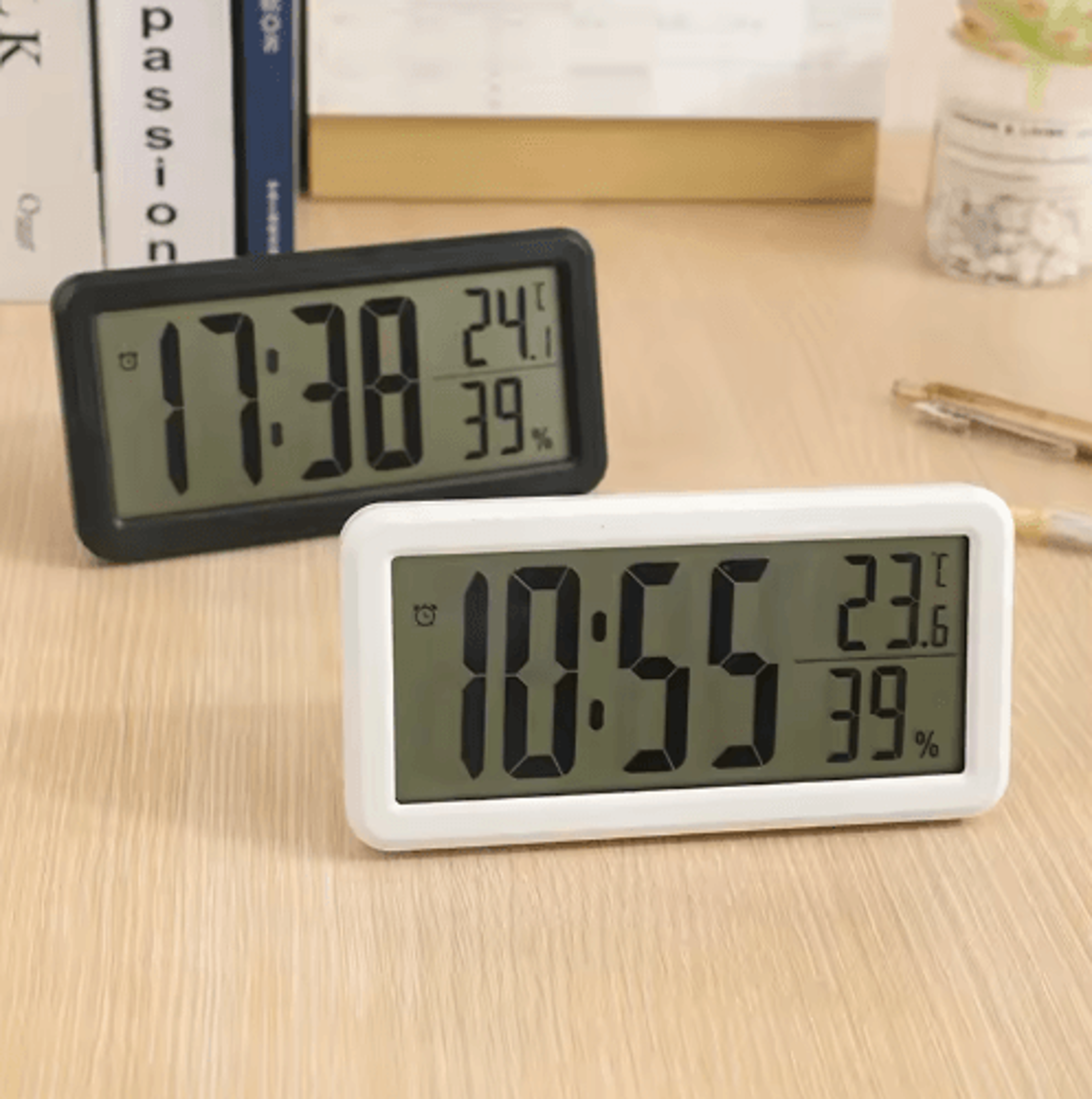 slim nordic digital alarm clock – large led battery-powered desk clock