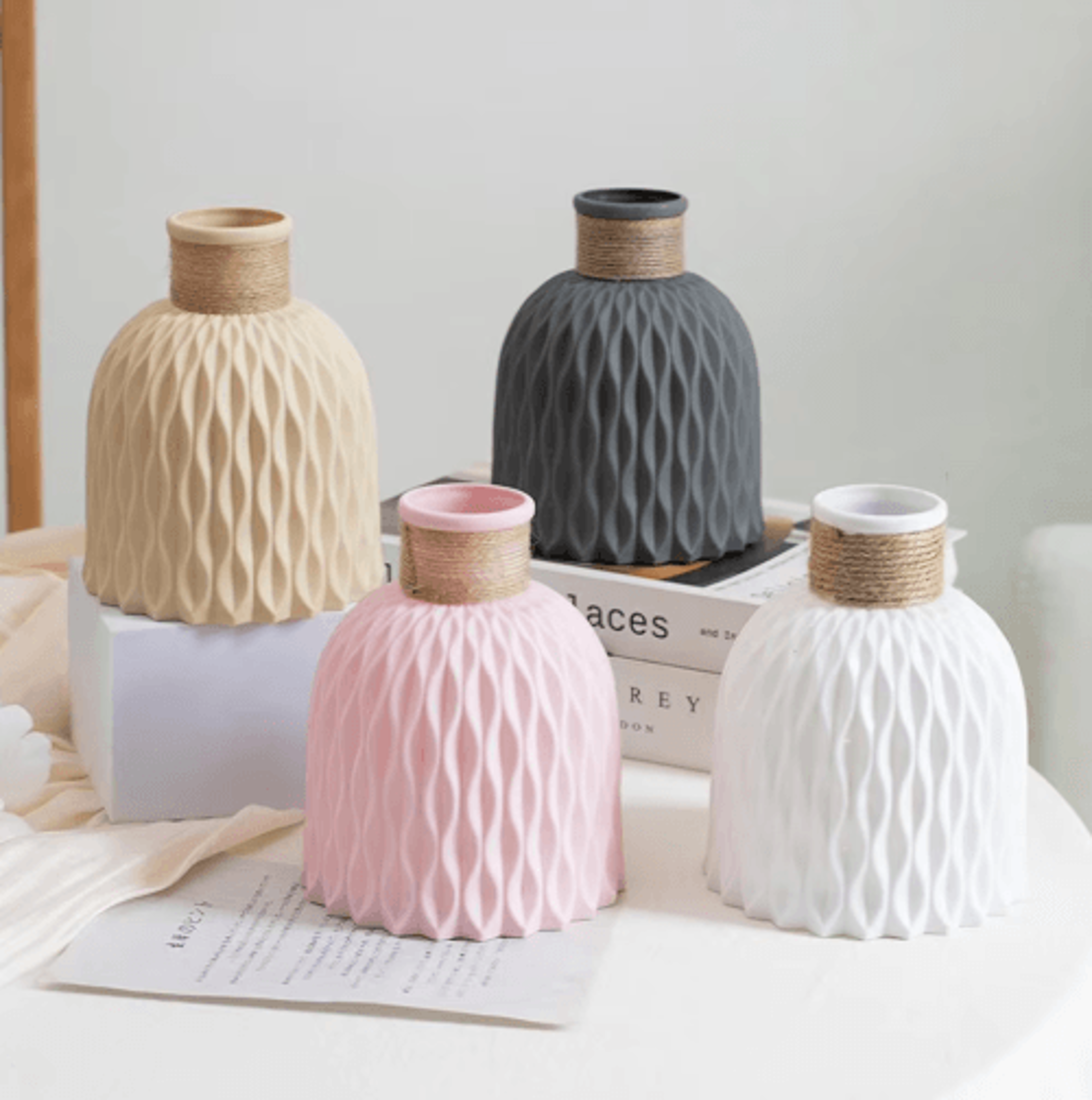 decorative rope-style flower vase – porcelain-look plastic vase