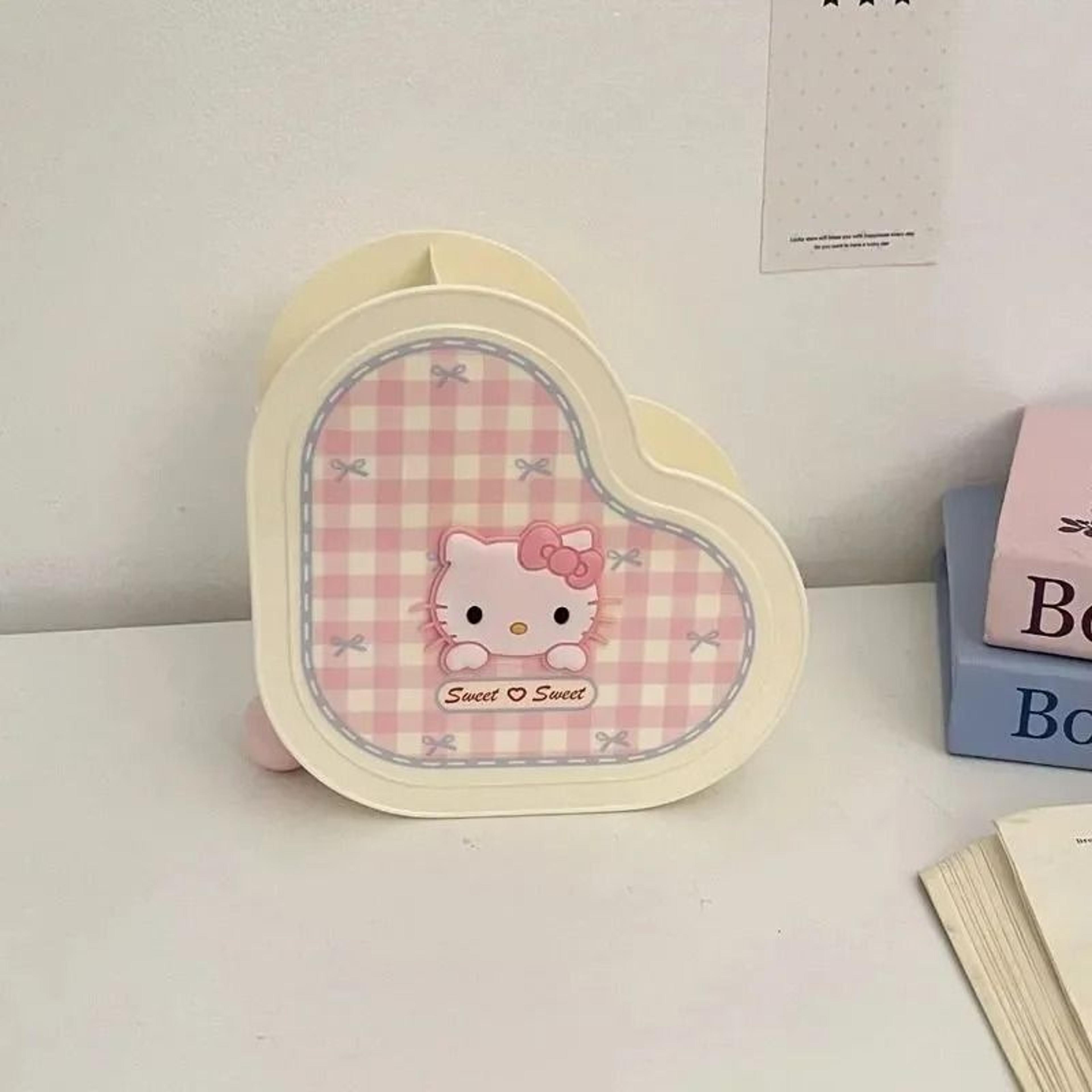 cute cartoon heart desktop storage box makeup brush and stationery organizer