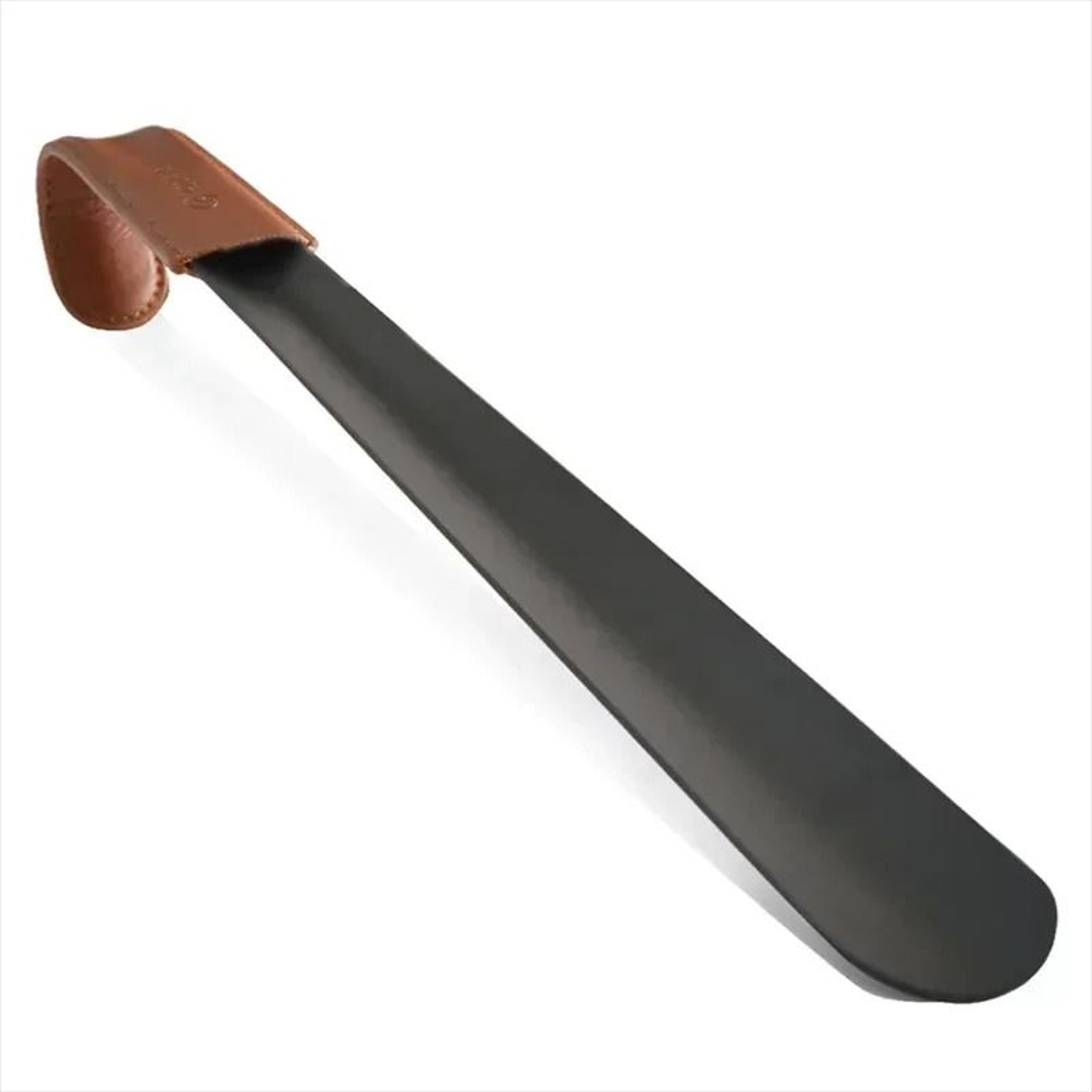 extra long stainless steel shoe horn 42cm long handled shoe lifter with strap