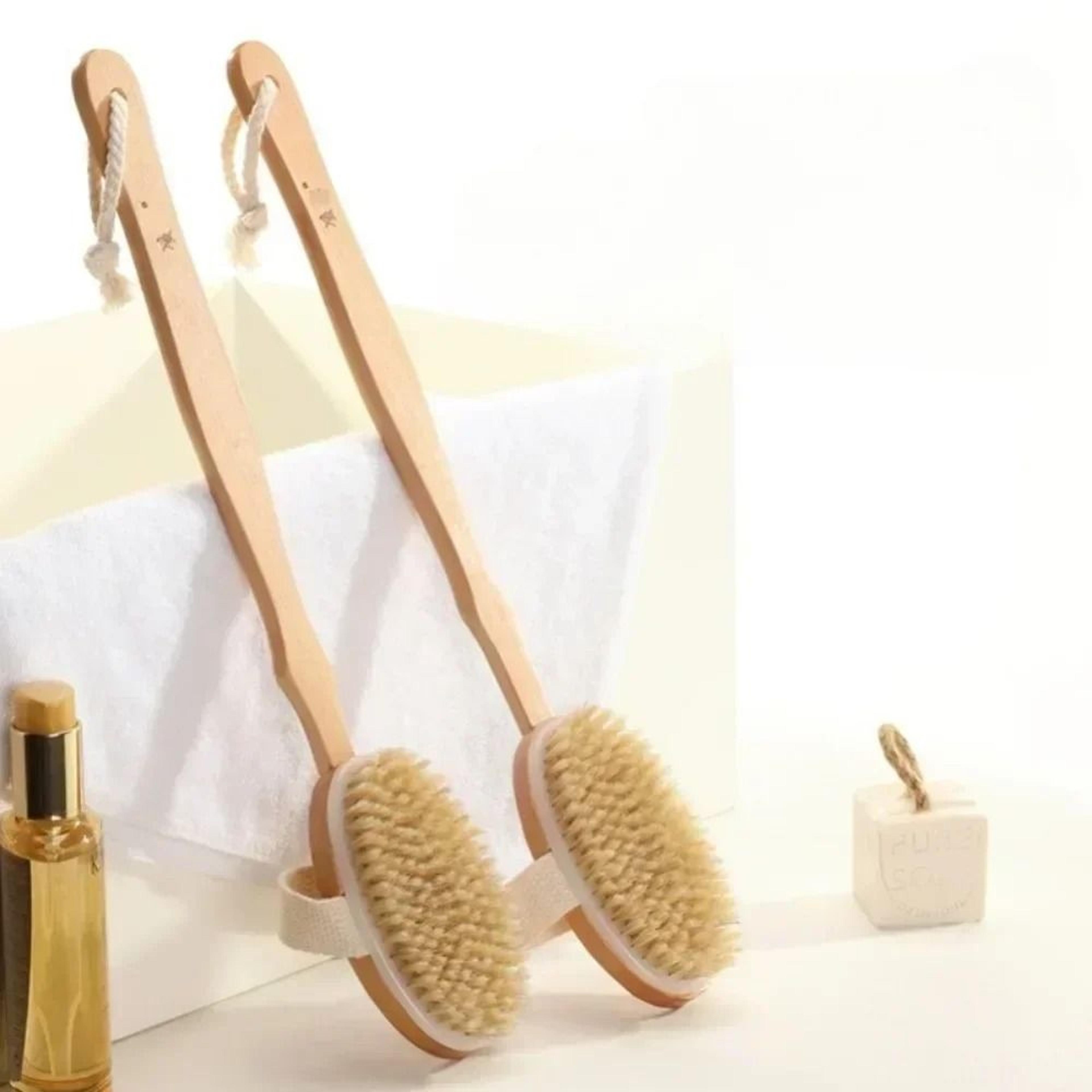 natural bristle back scrubber shower brush with long wooden handle