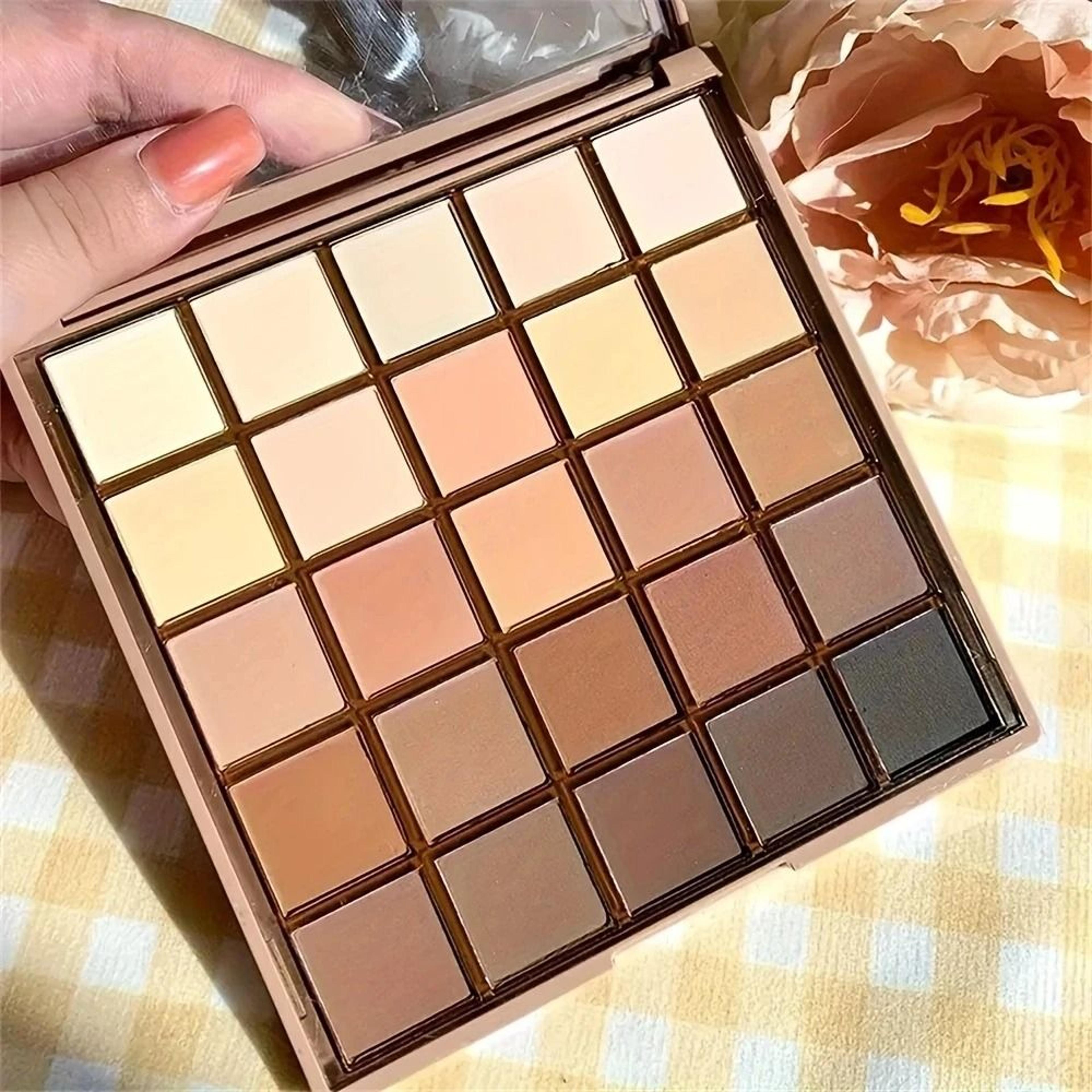 earth luxe 25 color neutral eyeshadow palette in brown and gray tones