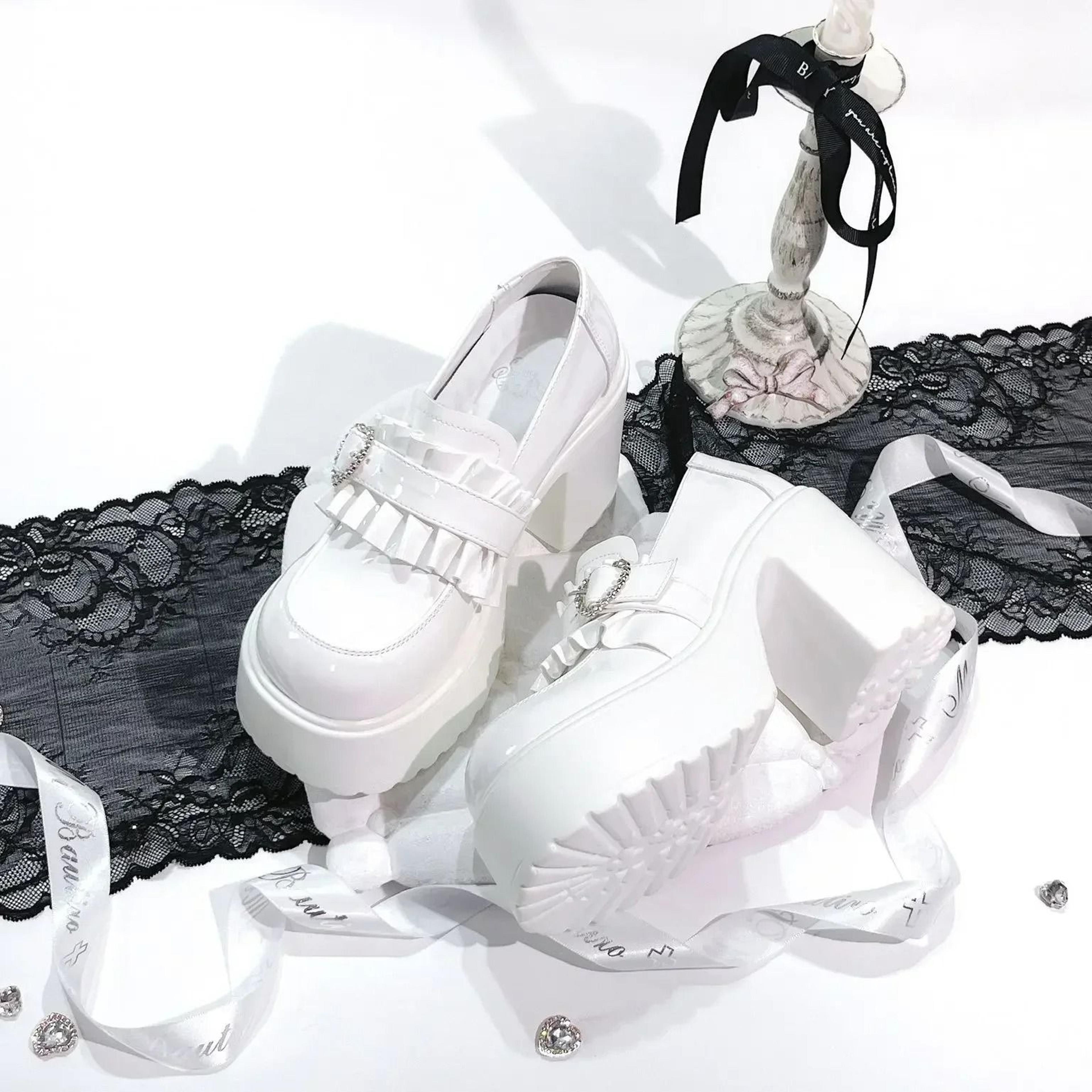 sweet heart buckle lolita platform mary jane heels for women