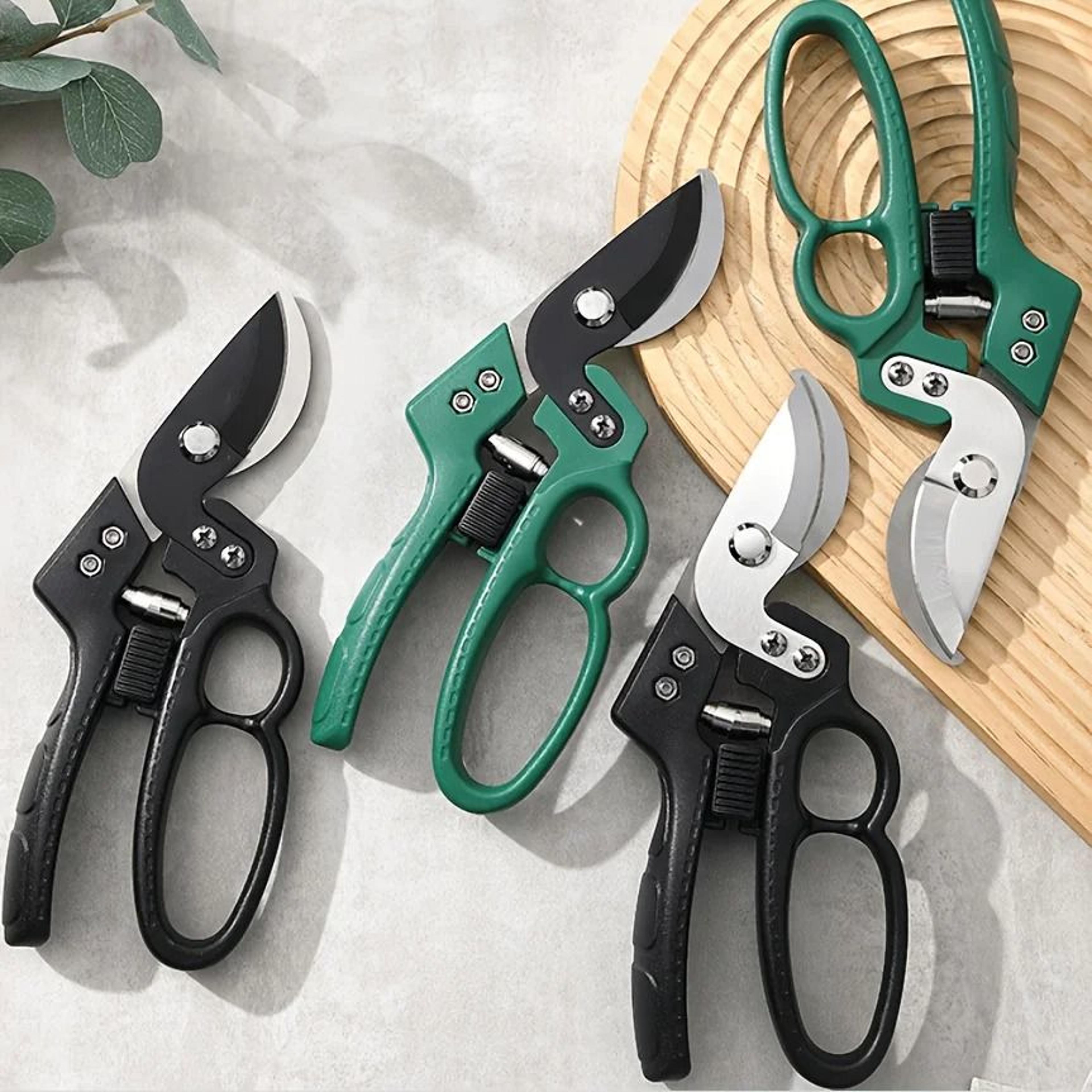 sk5 heavy duty garden pruning shears for clean precise branch trimming tasks