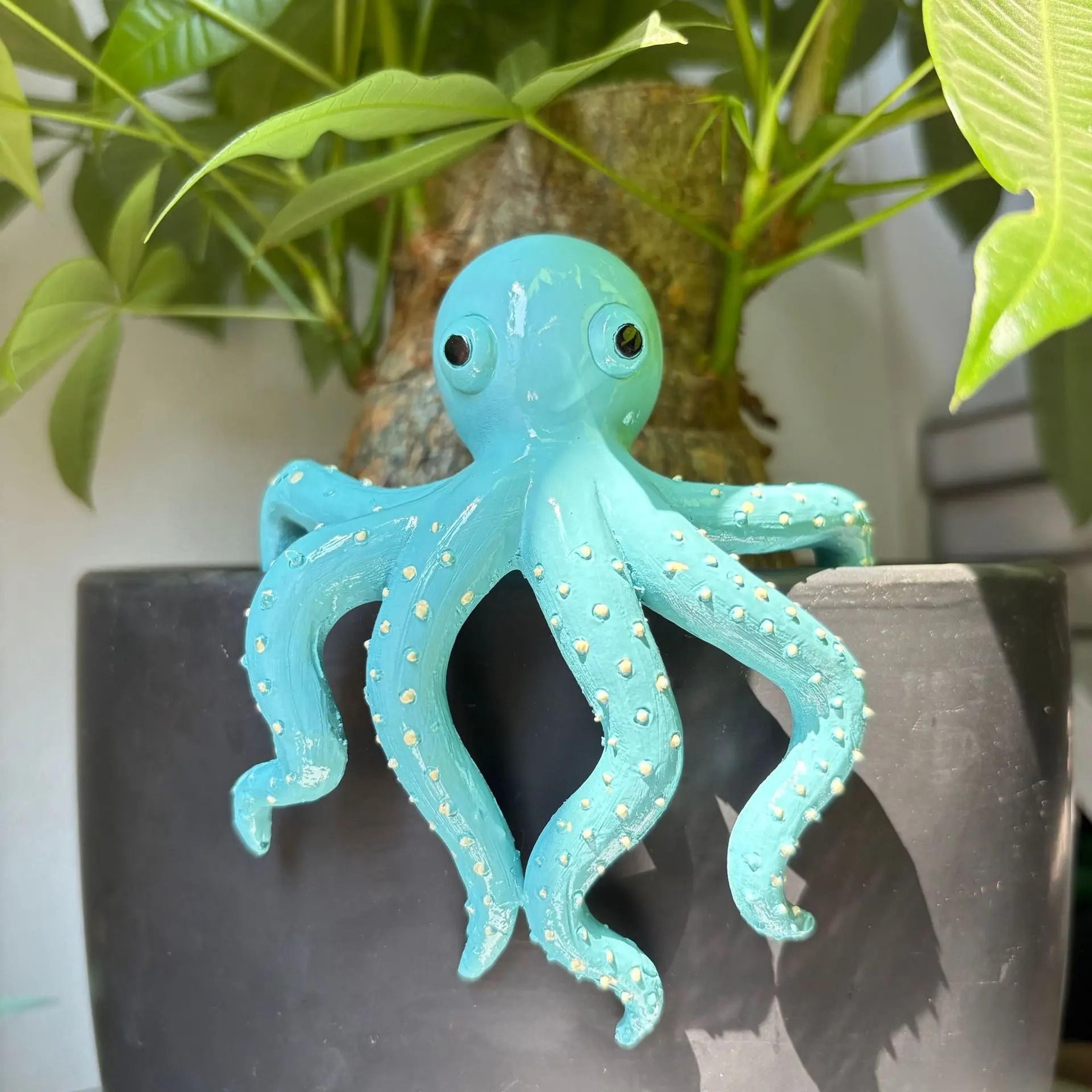 cute resin octopus plant pot hanger for whimsical garden and home decor
