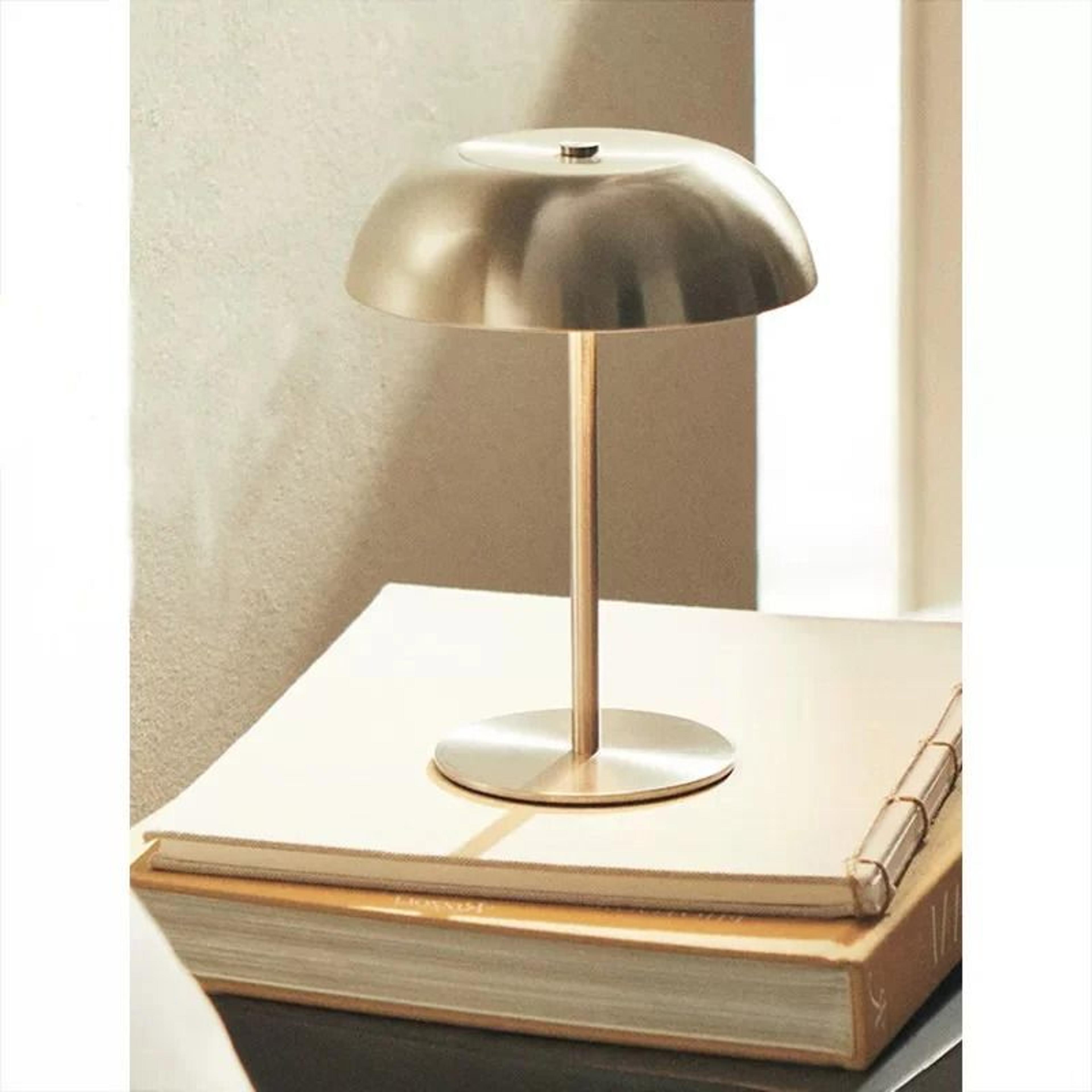 rechargeable mushroom touch table lamp with three color dimmable bedside lighting