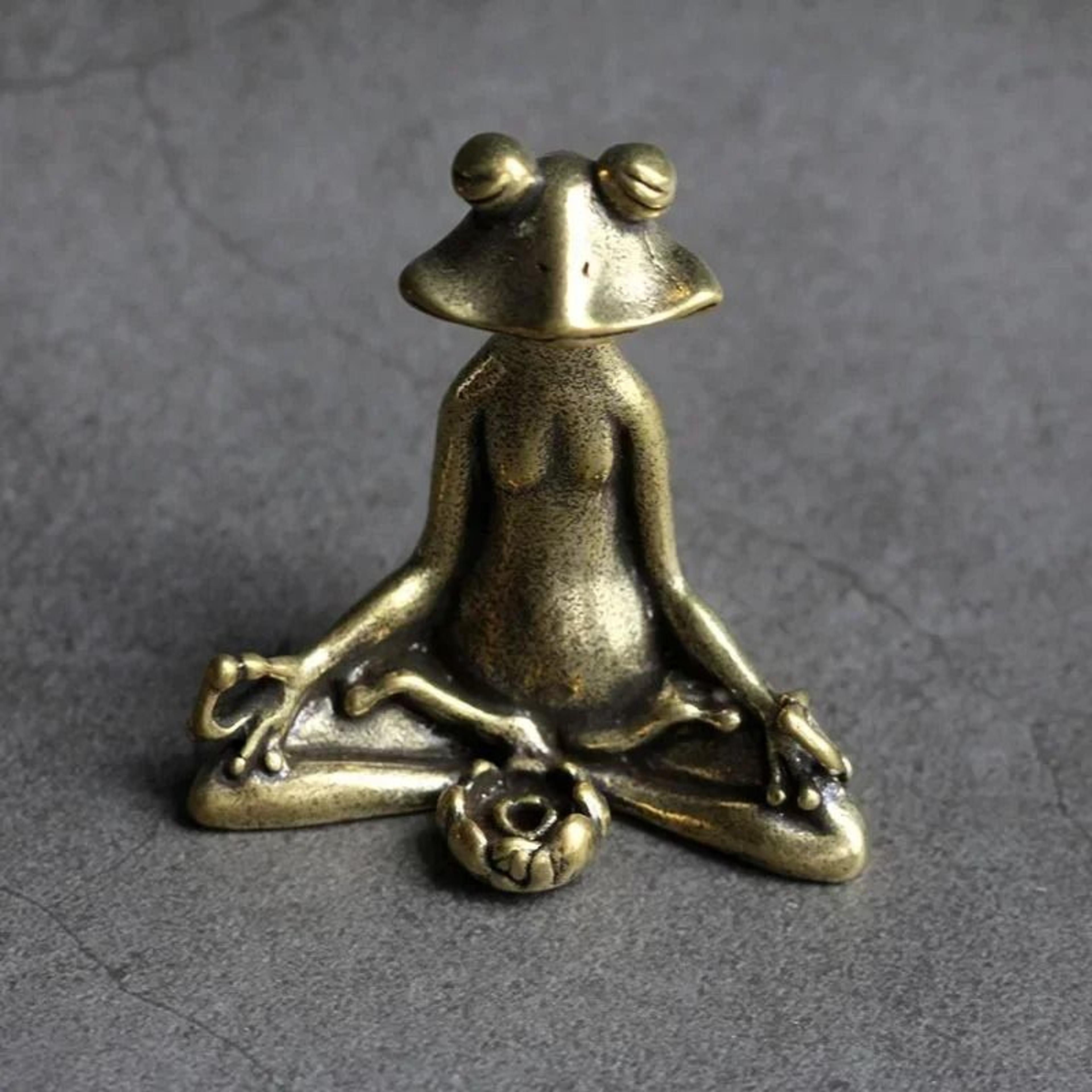 retro solid copper frog incense holder and tea pet for peaceful home decor