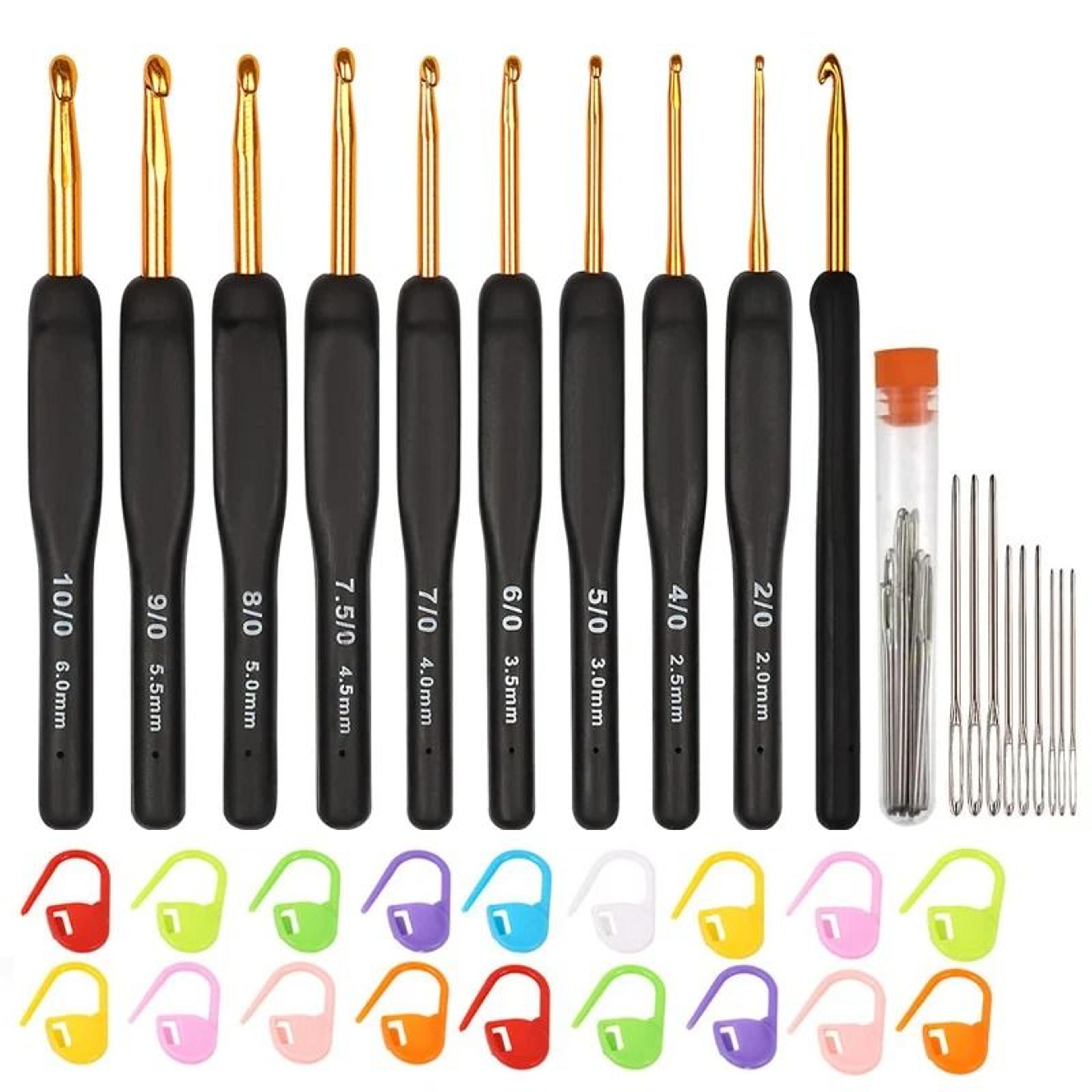 ergonomic soft grip crochet hooks for comfortable yarn crafting projects everyday