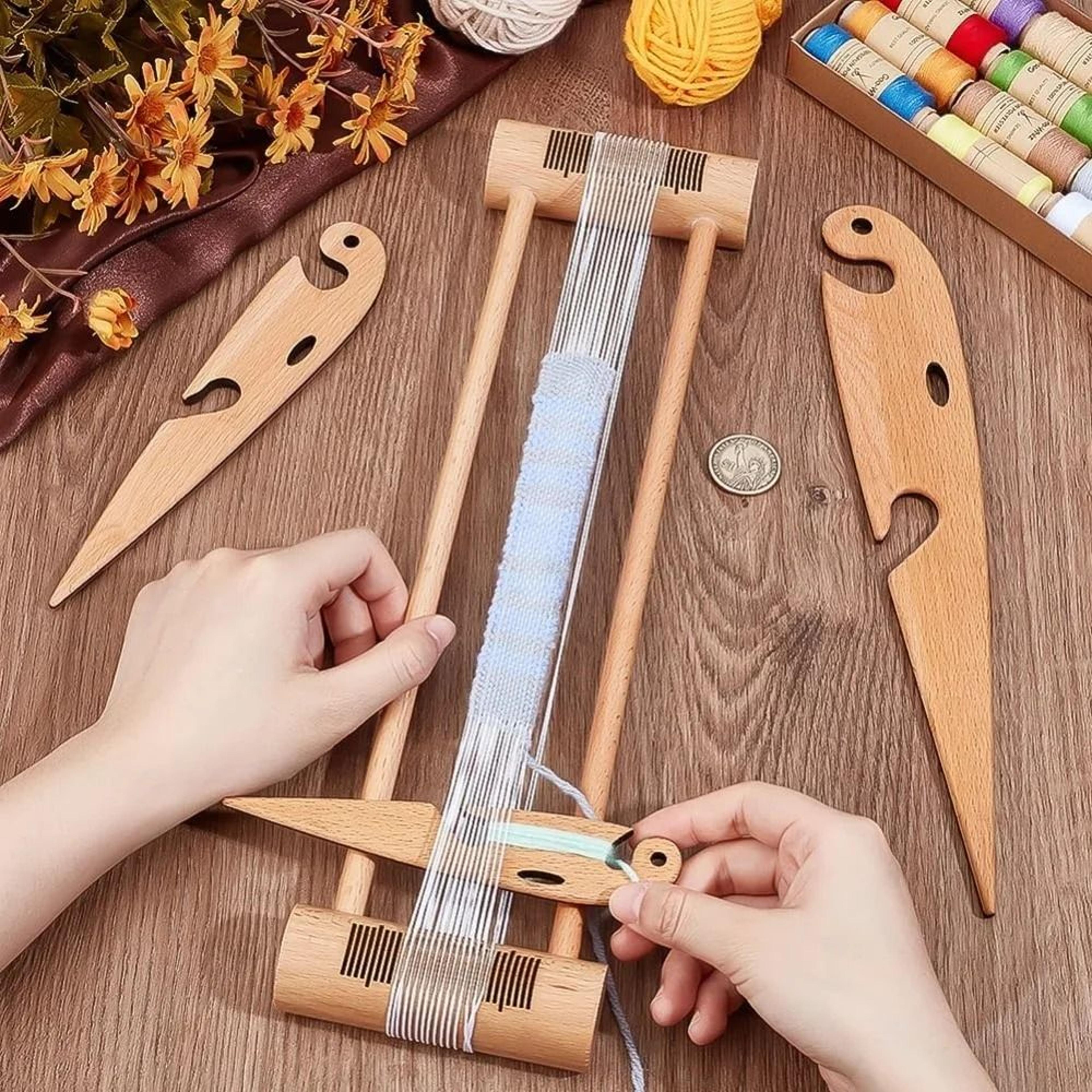 three piece beech wood weaving shuttle set for smoother tapestry craft