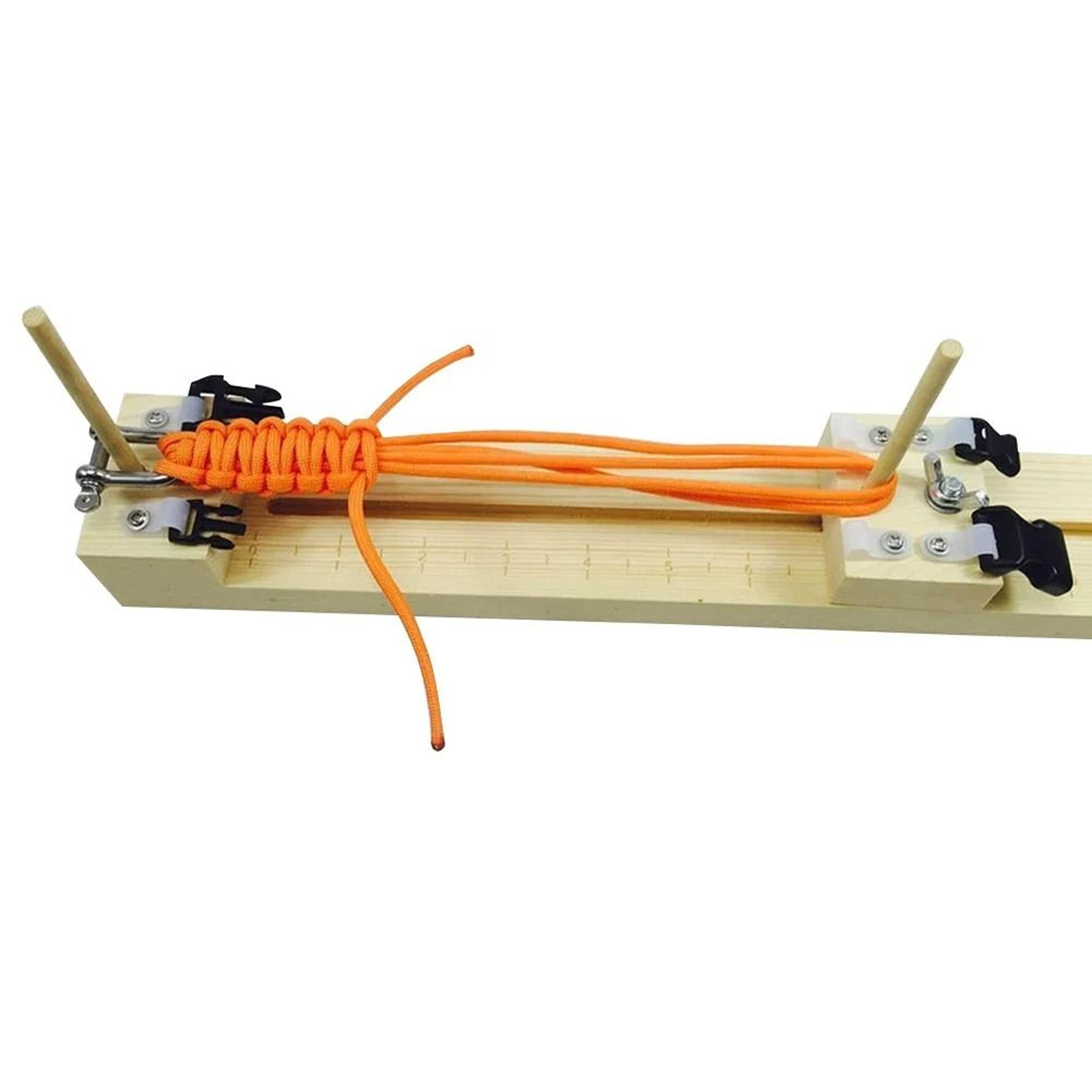 adjustable wooden paracord bracelet jig for straighter tighter consistent weaving results