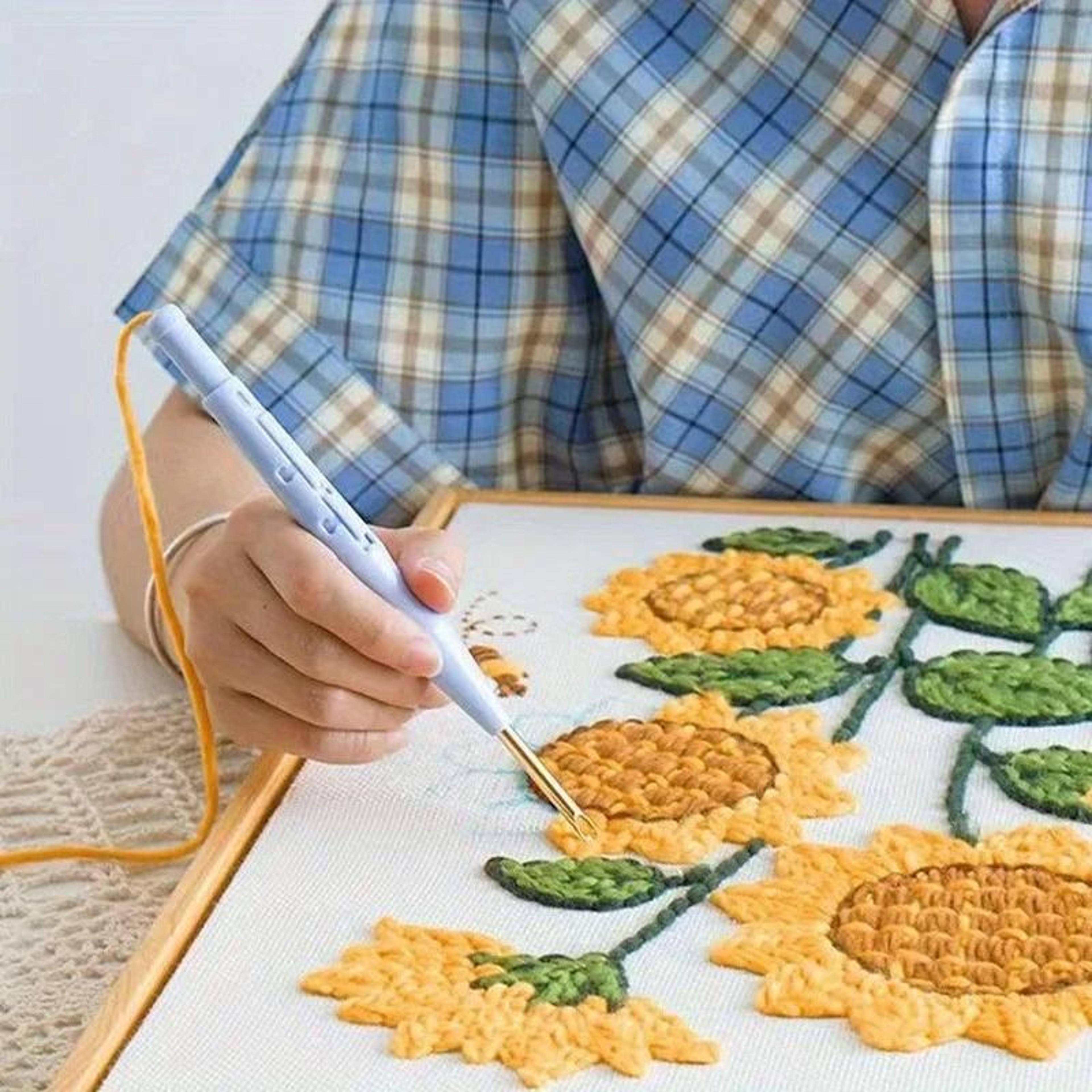 adjustable depth punch needle embroidery pen for textured yarn craft projects