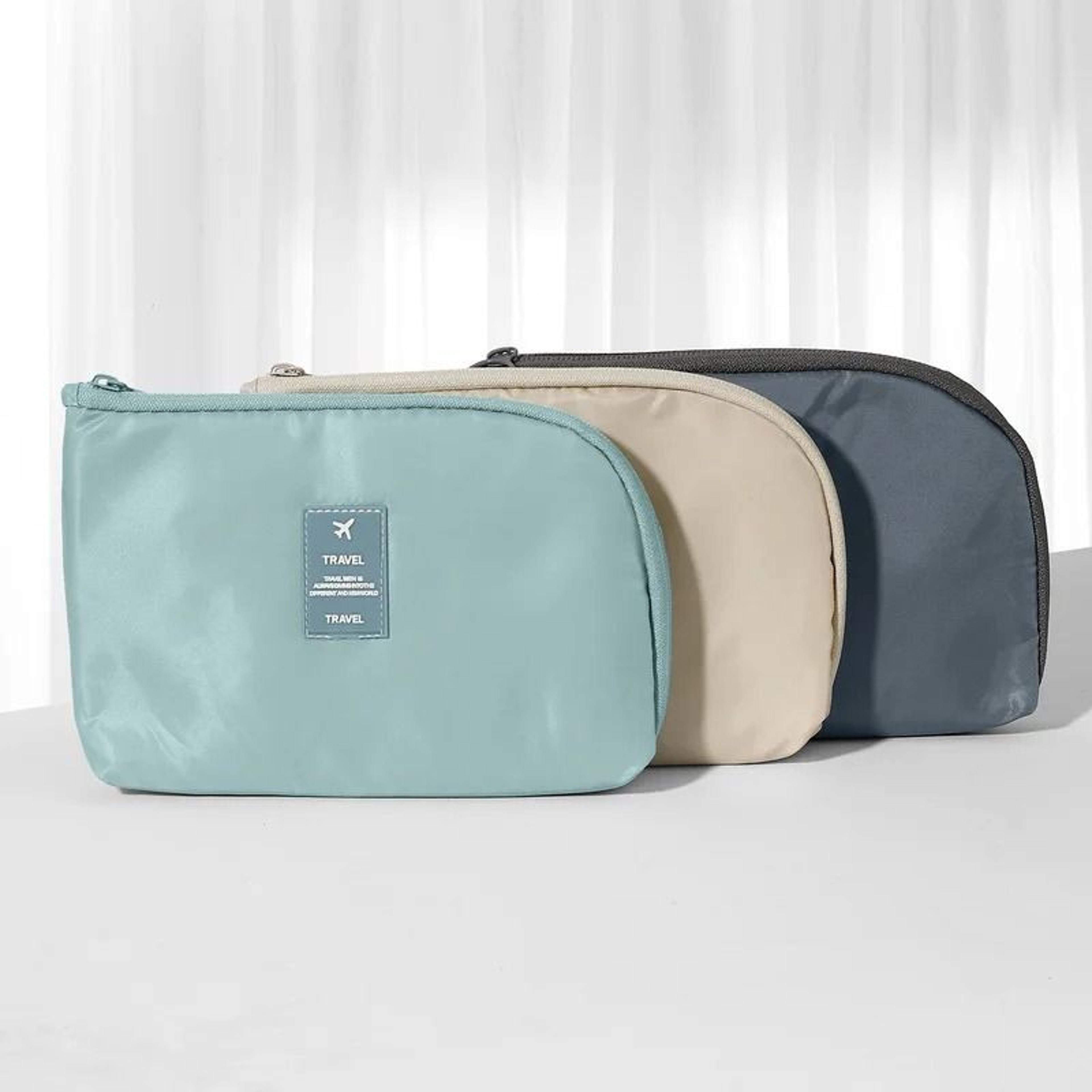 waterproof travel electronics organizer bag for cables and chargers