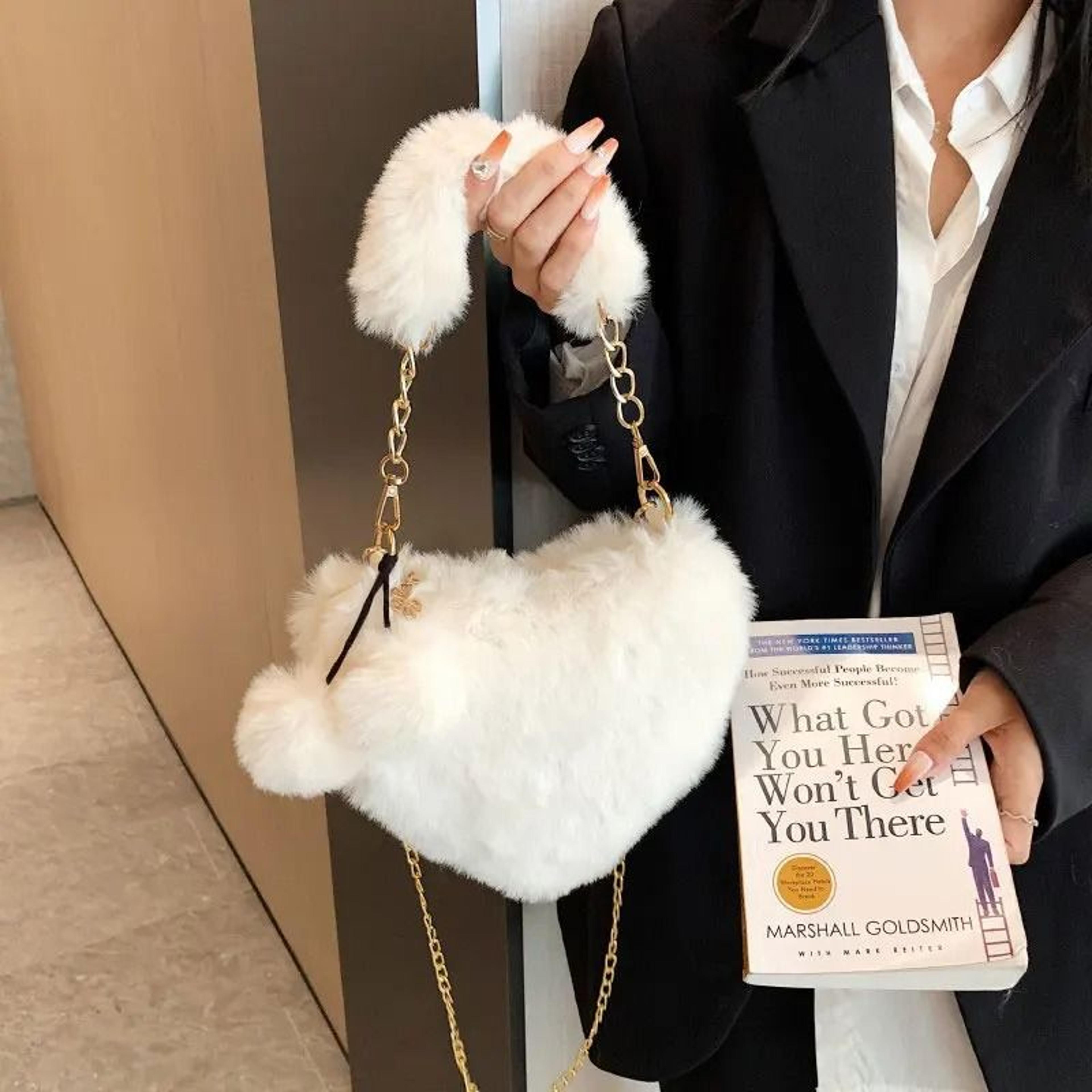 faux fur heart shaped chain shoulder bag for women