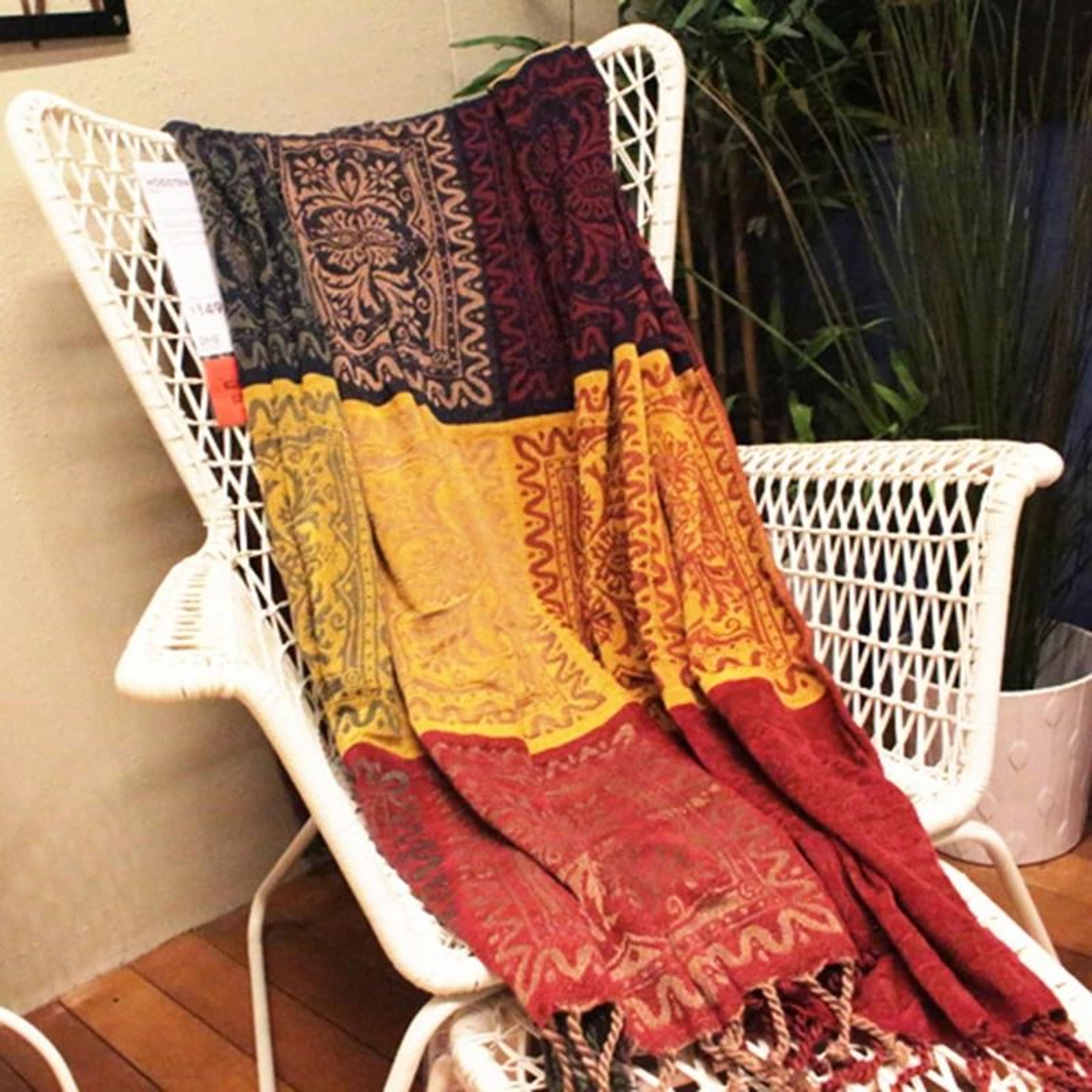 bohemian chenille throw blanket with tassels