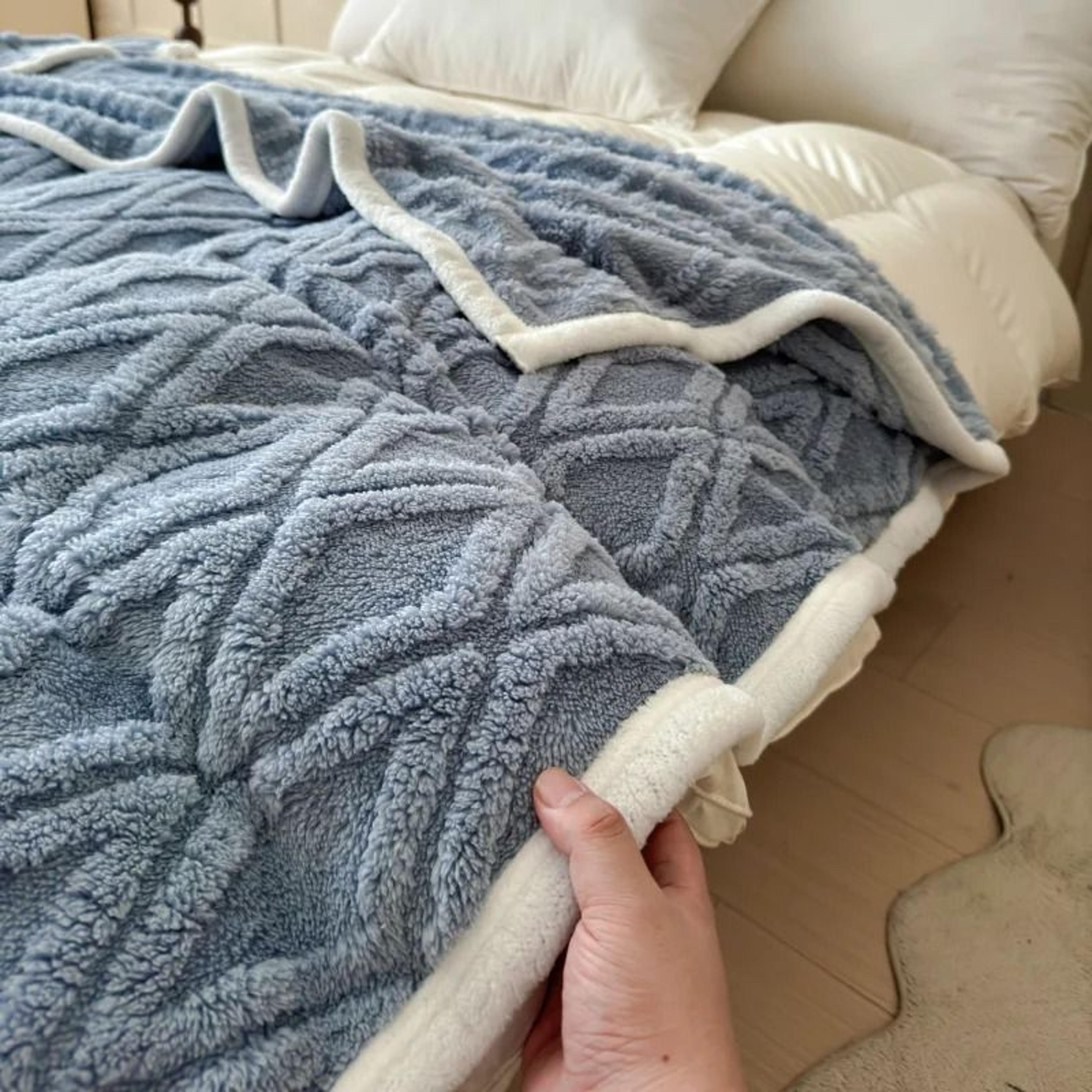 cozy lamb fleece blanket soft warm bed and sofa throw