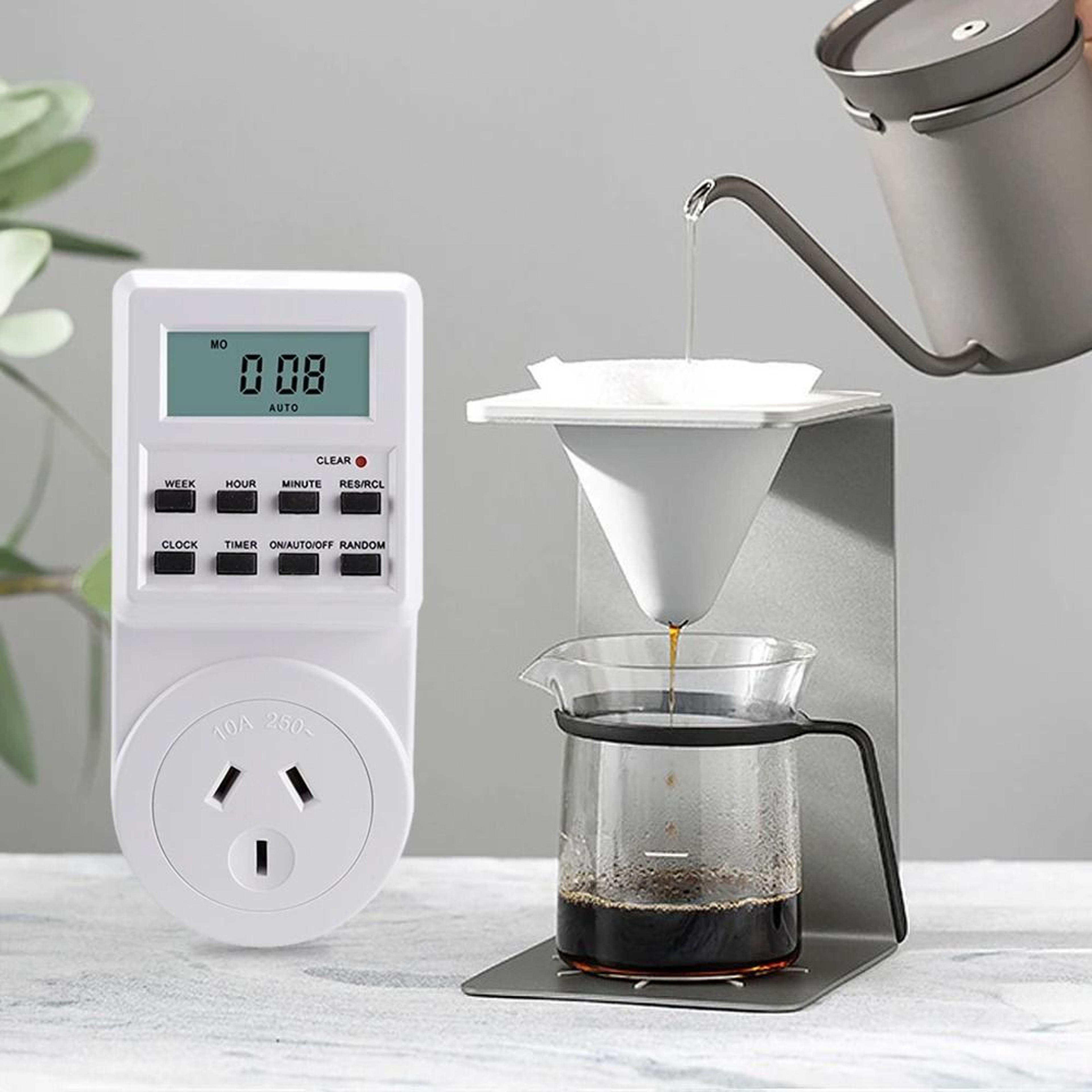 smart digital timer outlet with 7-day programmable timer