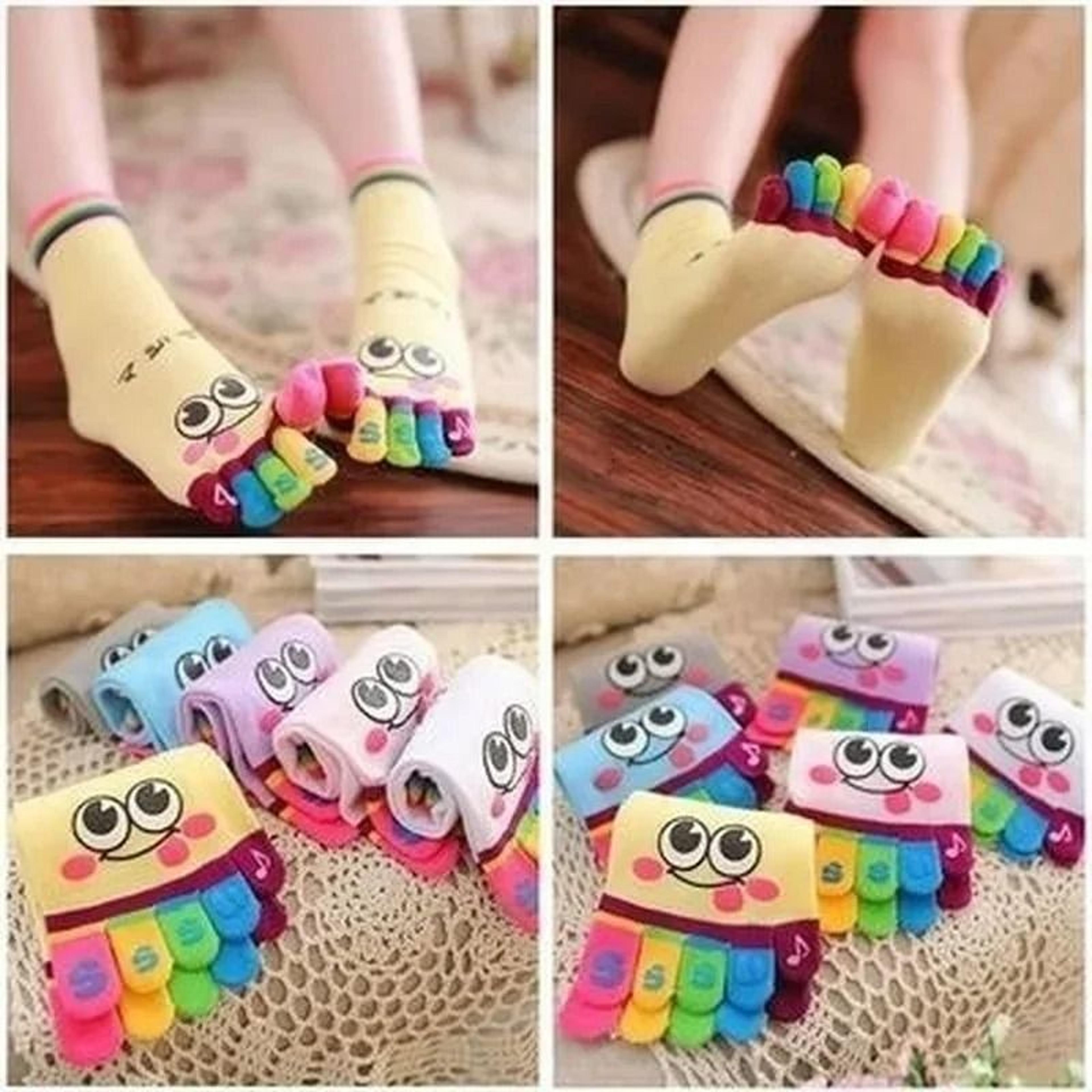 womens cartoon five-toe socks cute cotton smiley bear crew socks