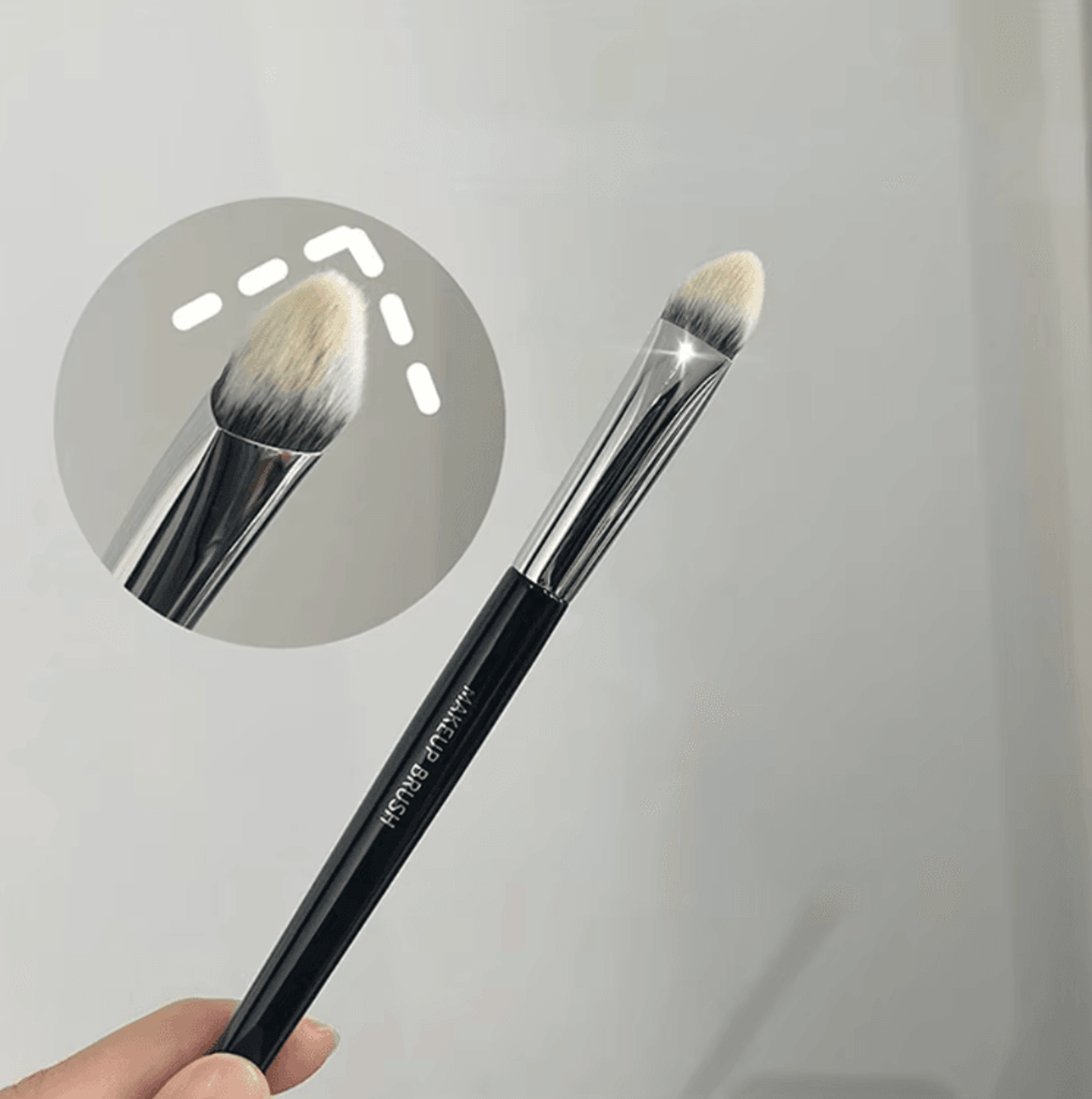3 sided contour highlight brush for precision foundation and seamless blending