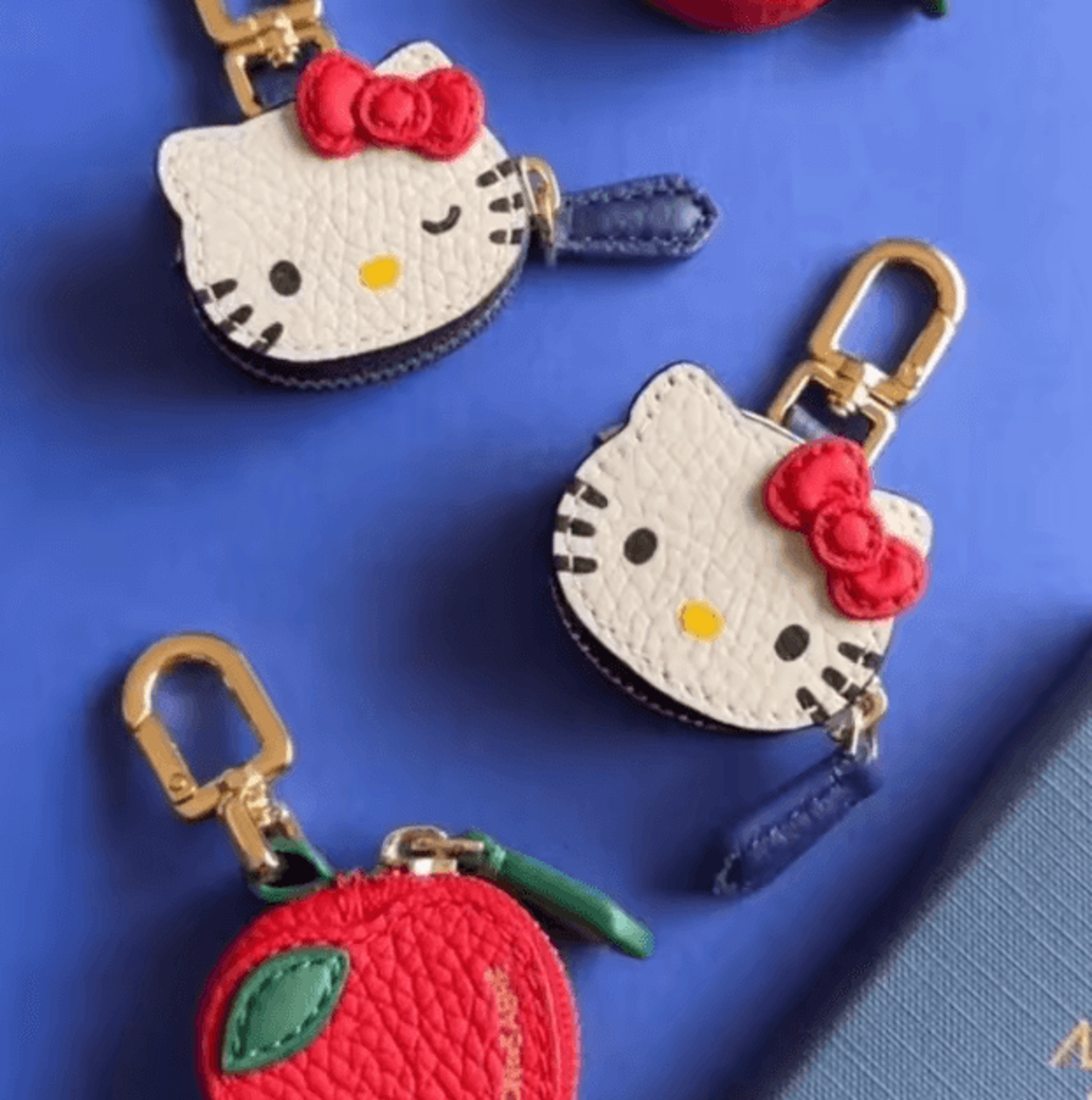 kawaiicharm vintage leather hello kitty keychain – cute japanese bag pendant