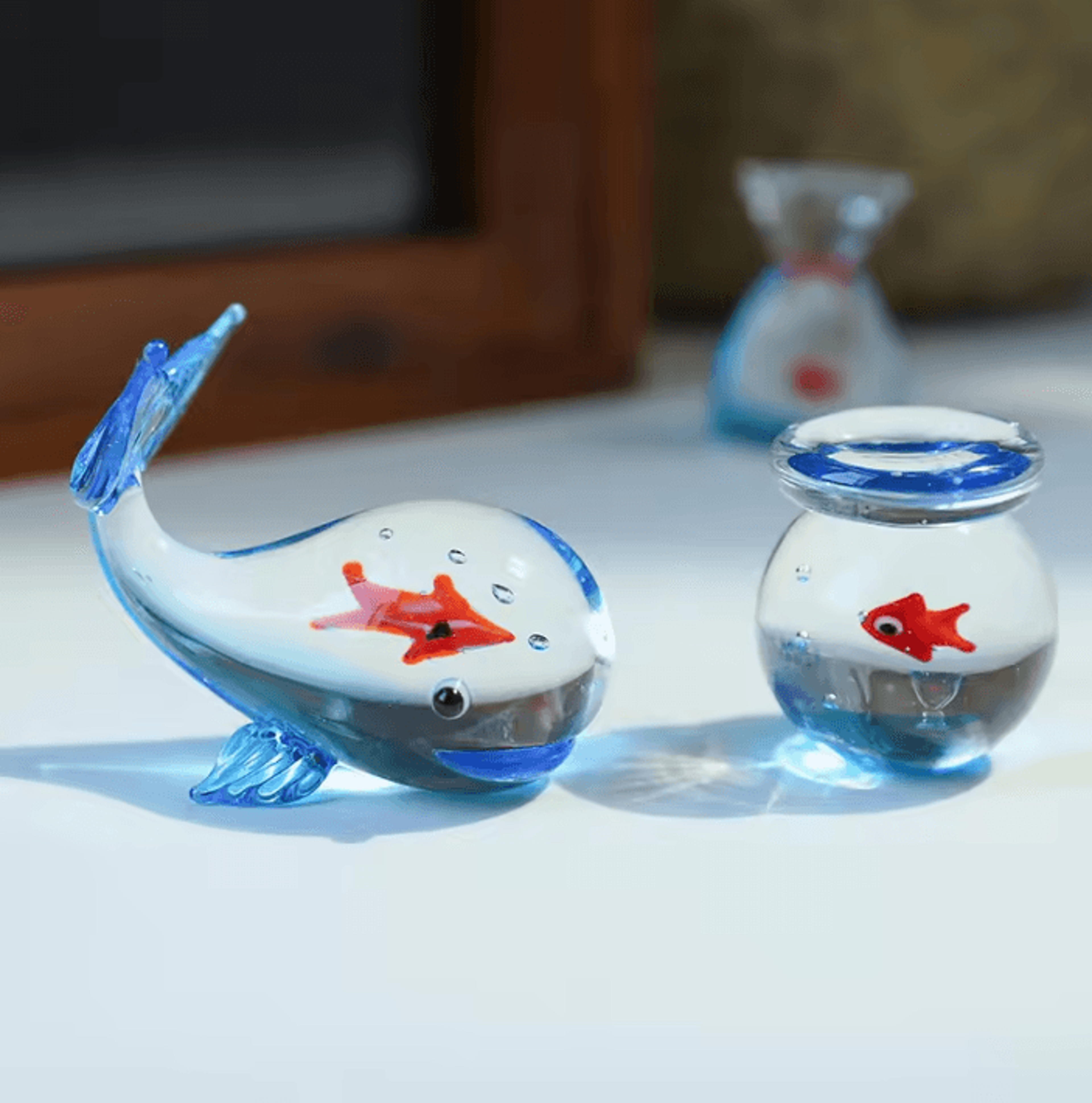 handcrafted glass pocket fish figurine – mini glass fish ornament colorful desk decor