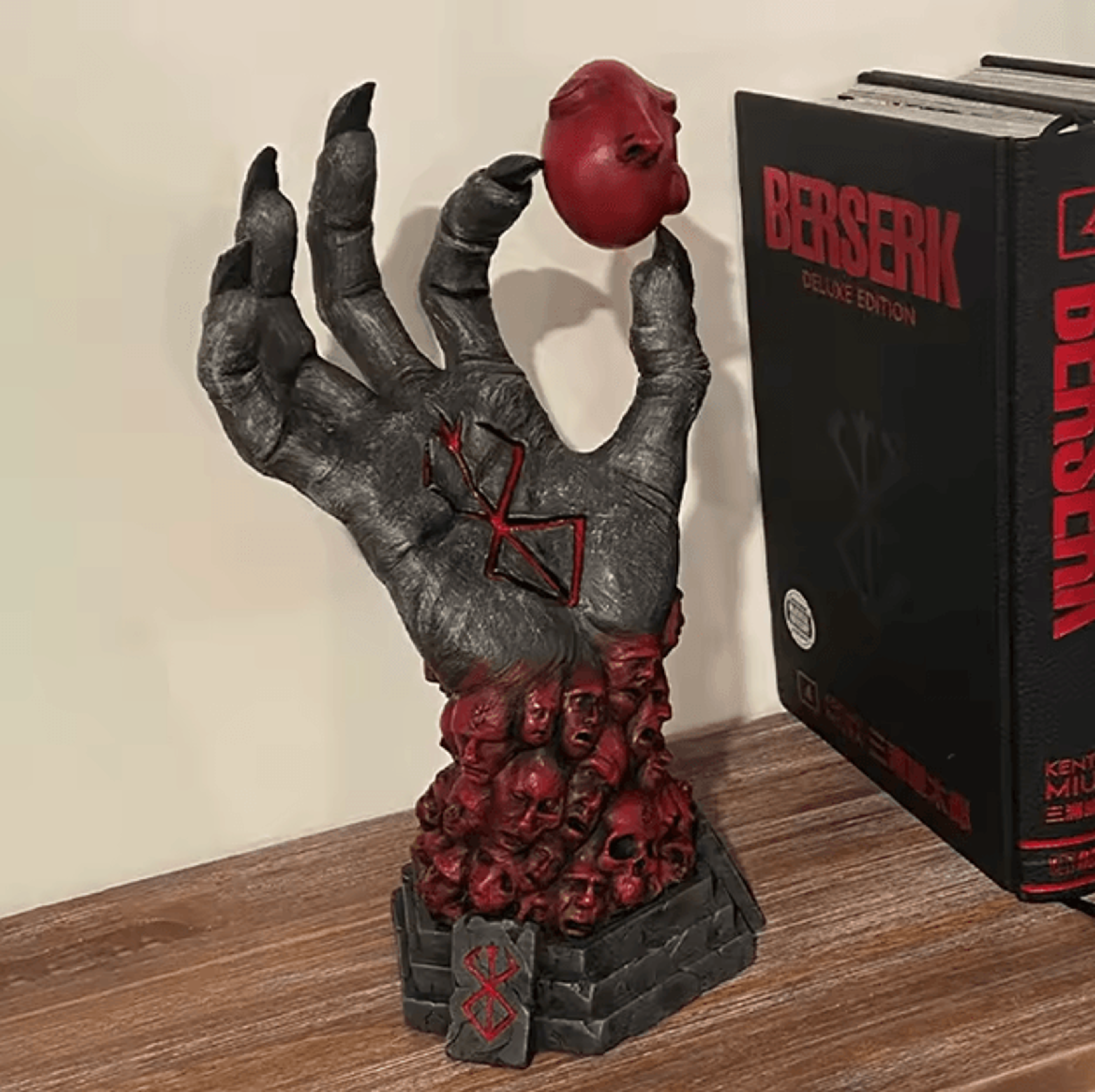 berserk skull rune hand statue – gothic grim reaper resin decor