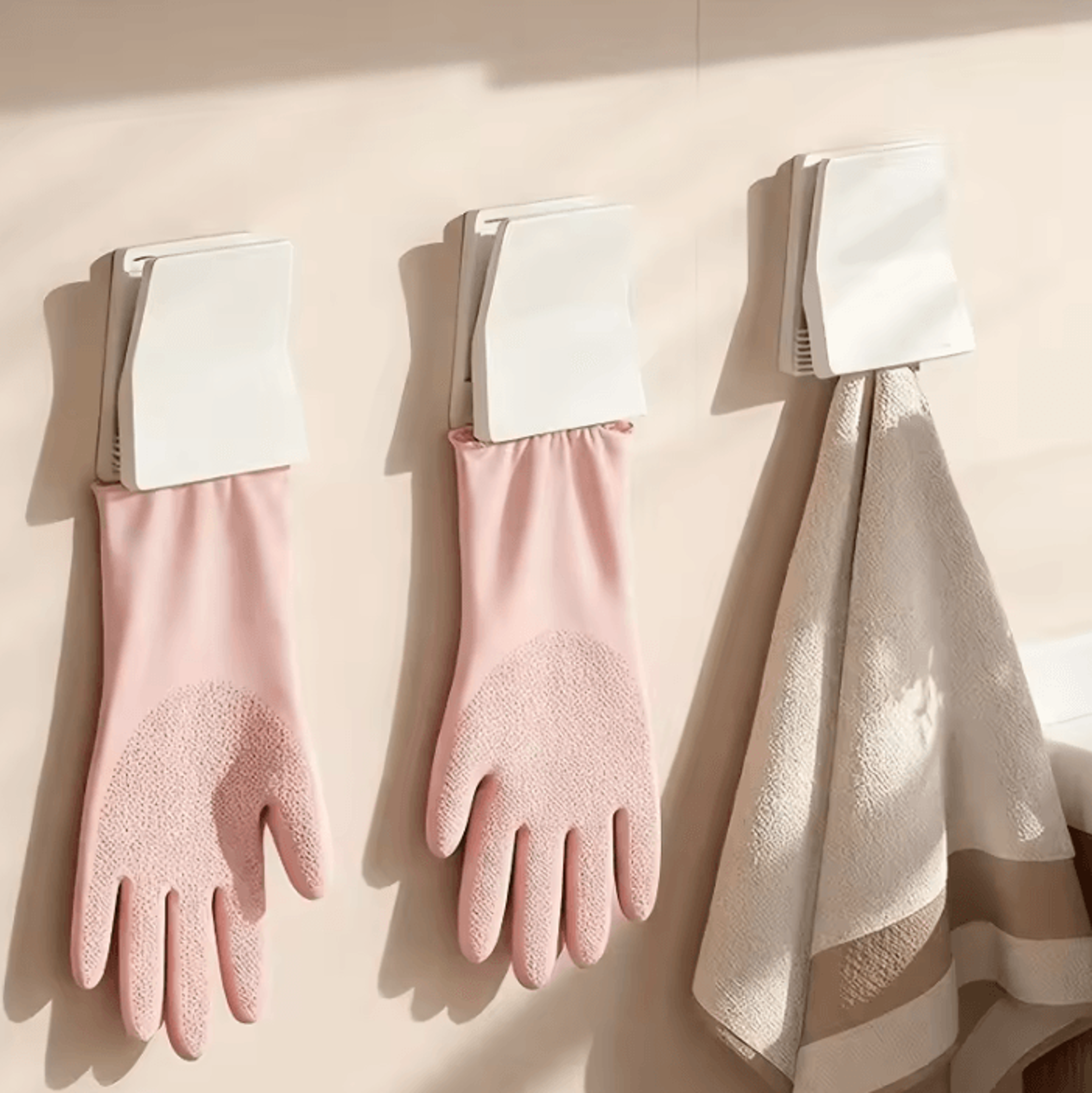 4-piece kitchen glove holder & dishcloth storage clips