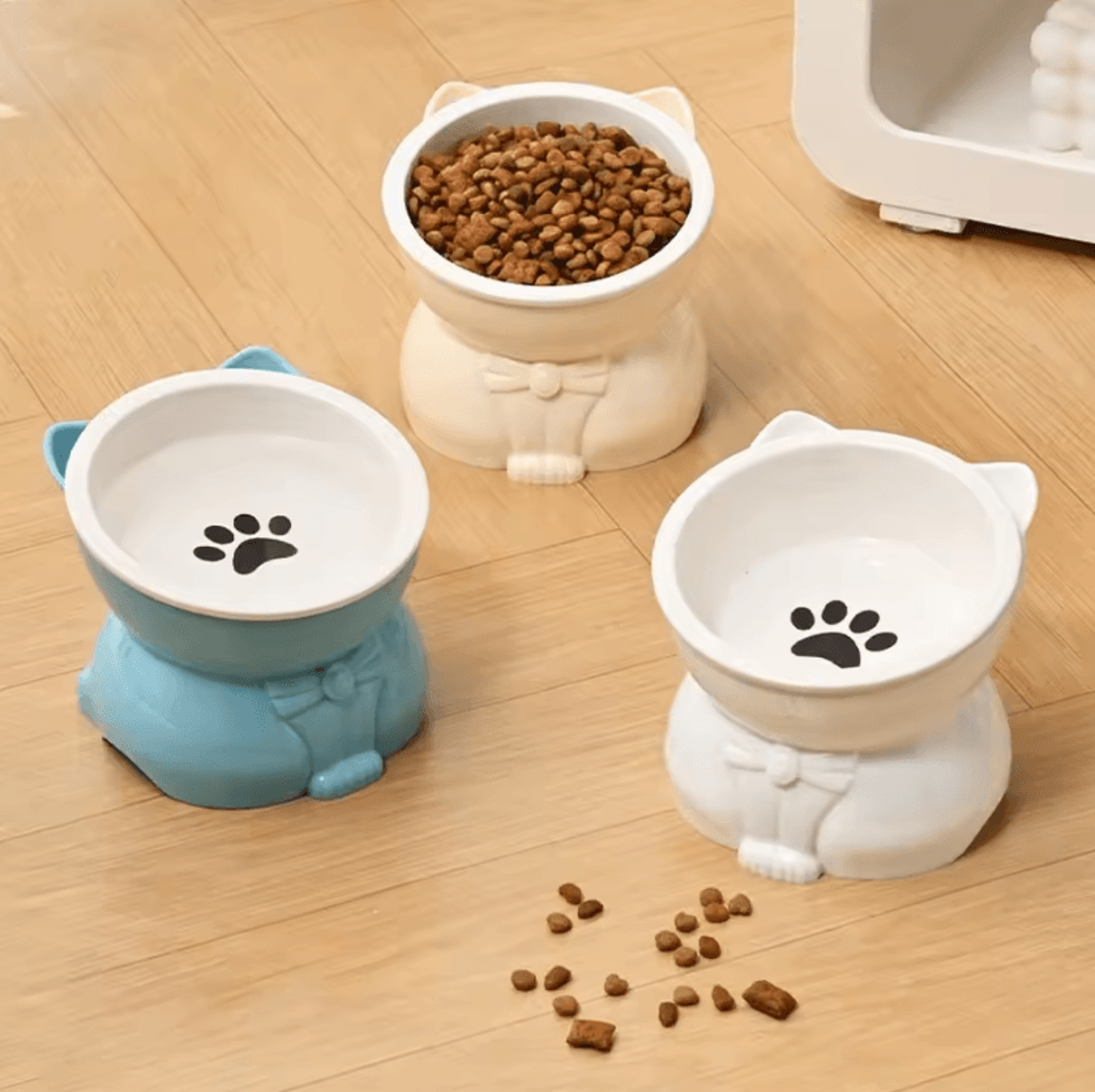tiltease ceramic pet bowl – non-slip slanted feeding bowl for cats & small dogs