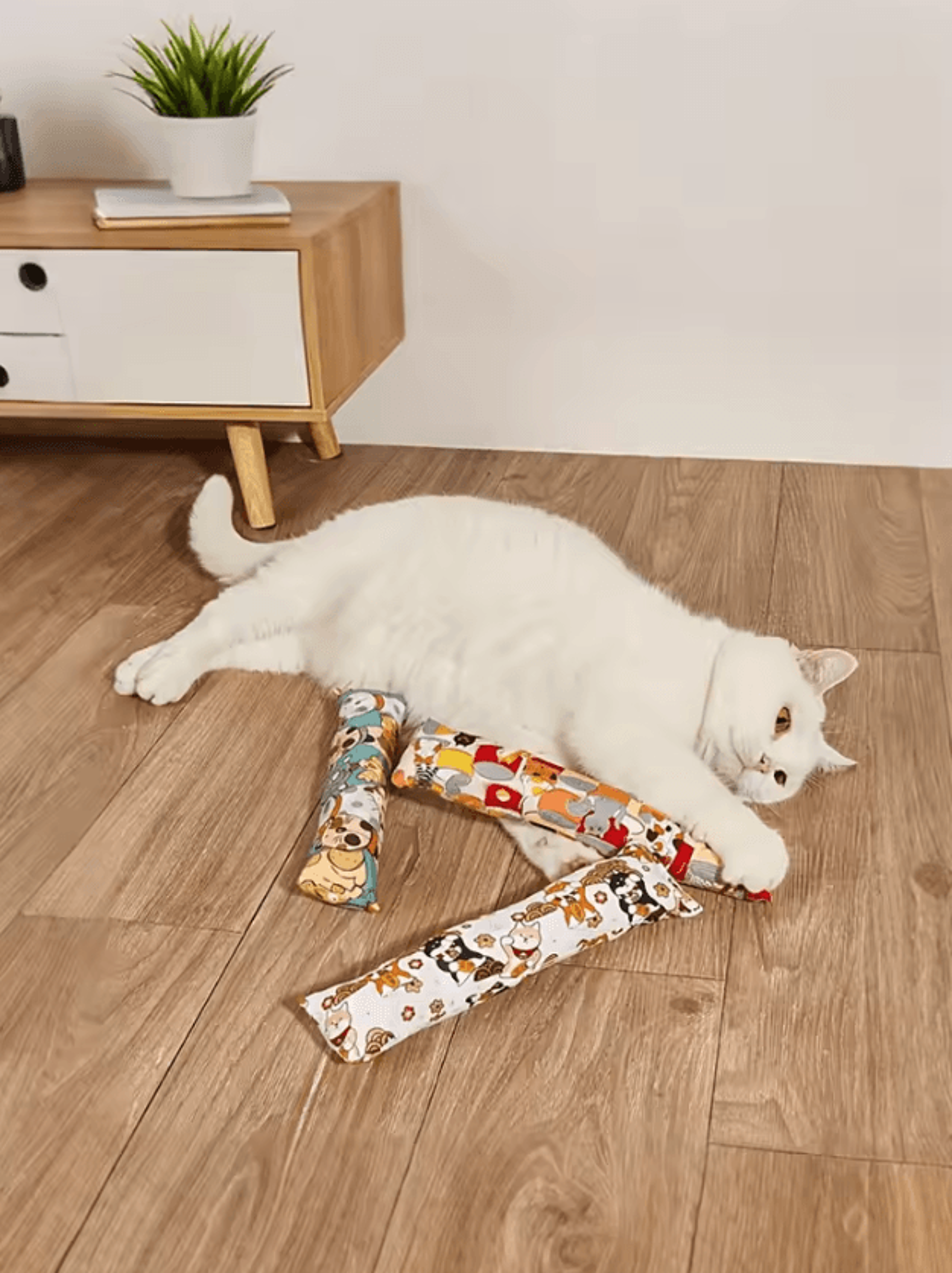 cat grass plush chew pillow – comforting catnip toy for play, chewing & relaxation