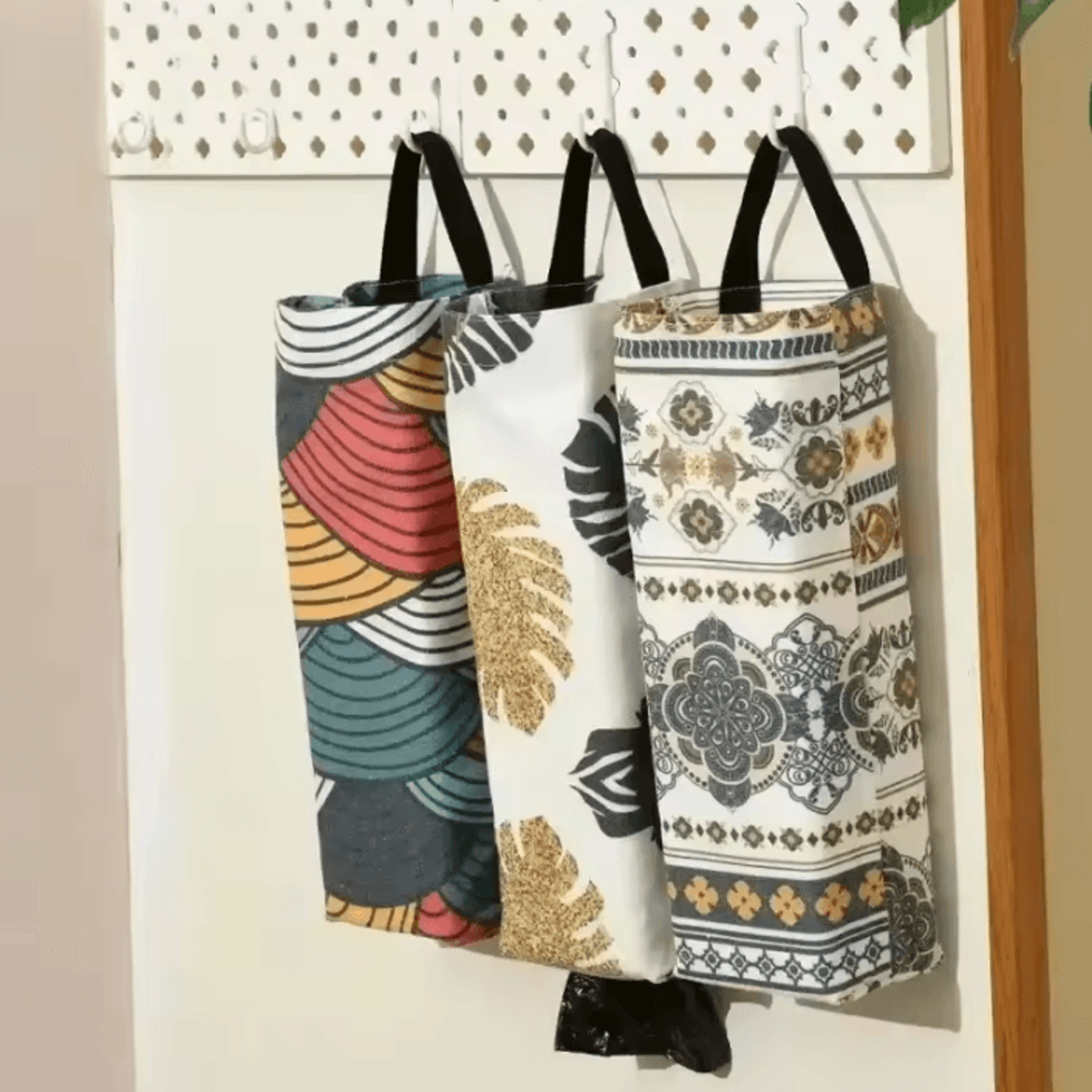 wall-mounted plastic bag storage organizer