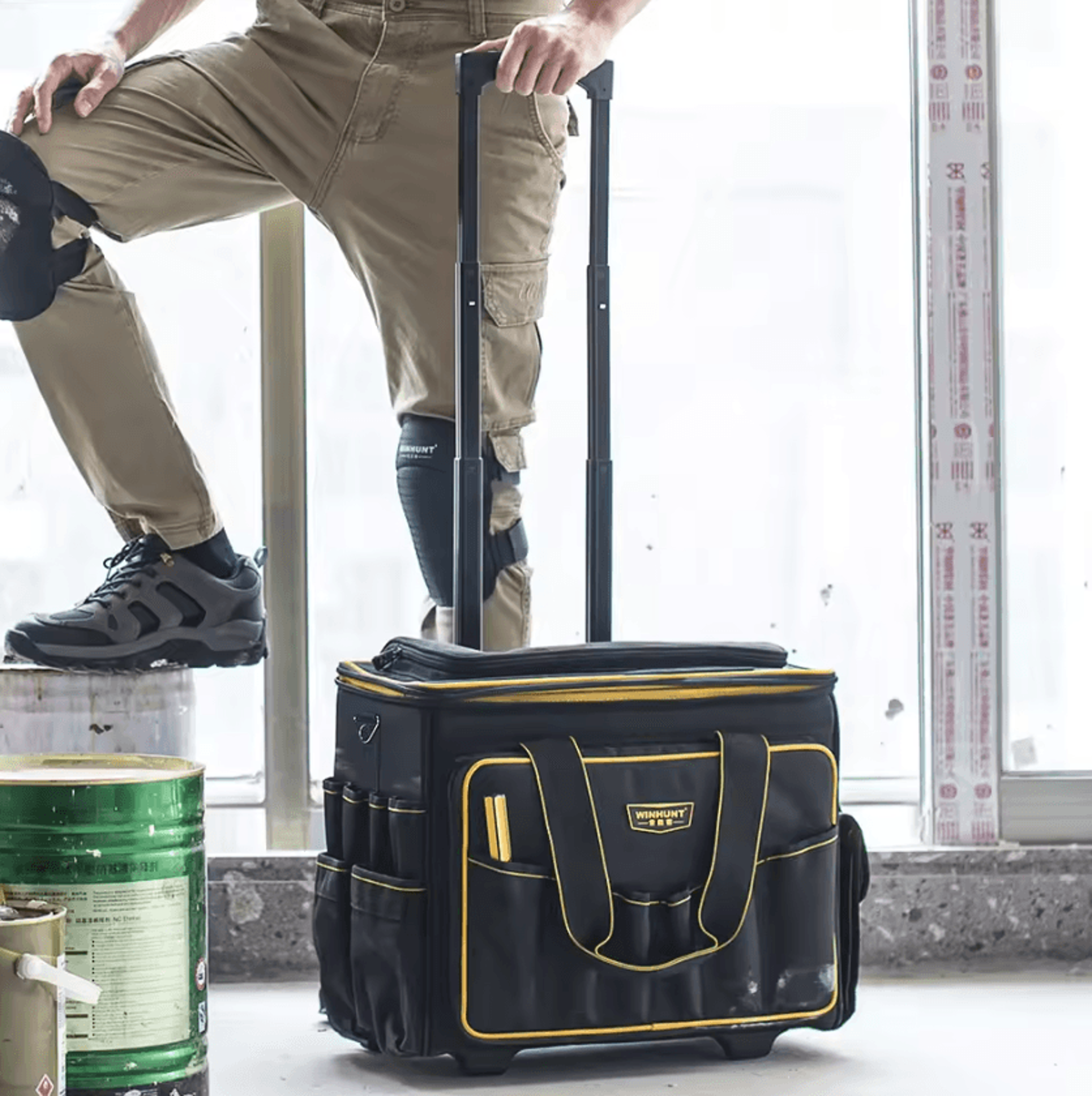 winhunt rolling tool bag with telescoping handle and heavy duty wheels