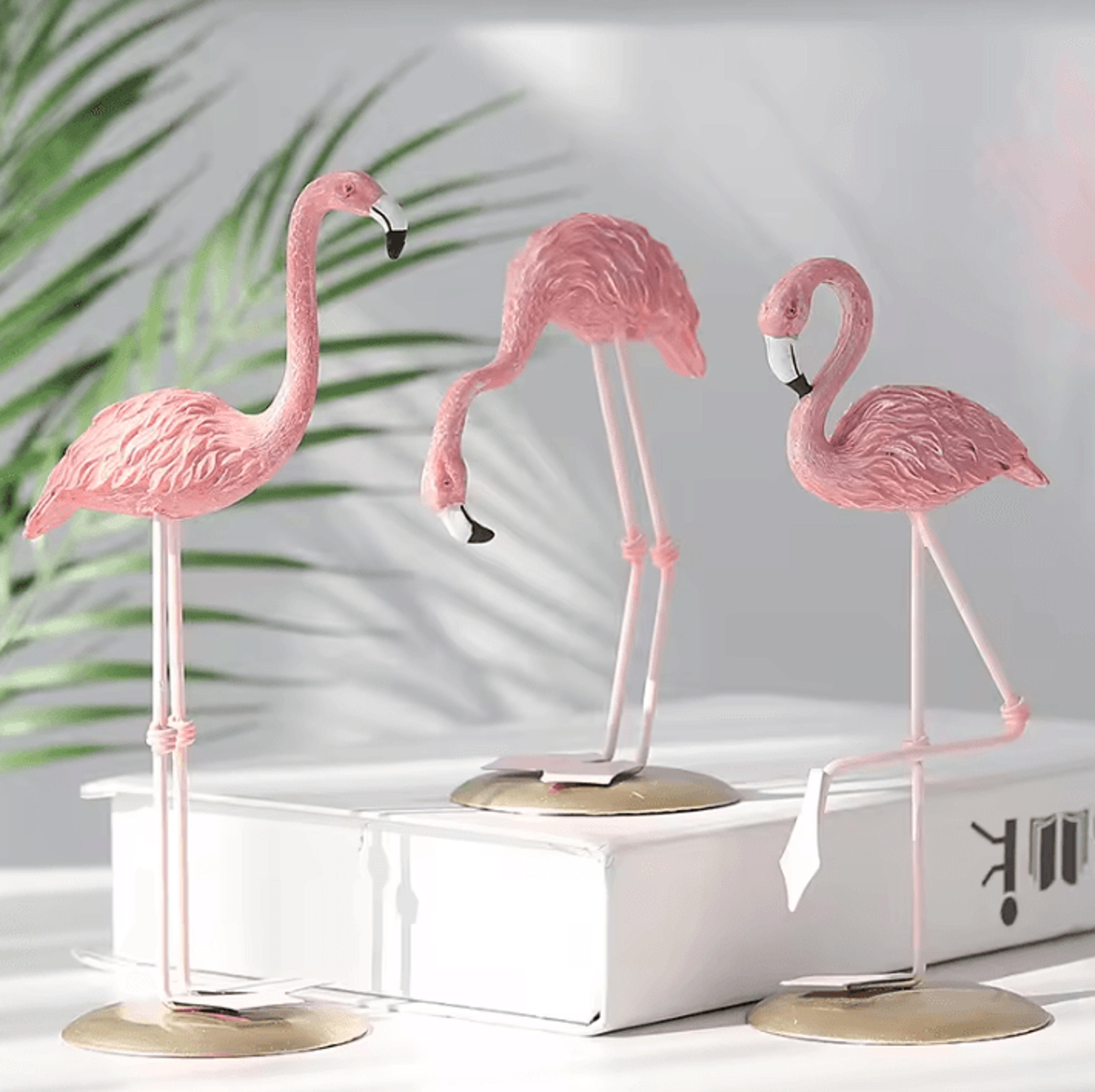 pink flamingo statue resin desktop ornament decorative home and office accent