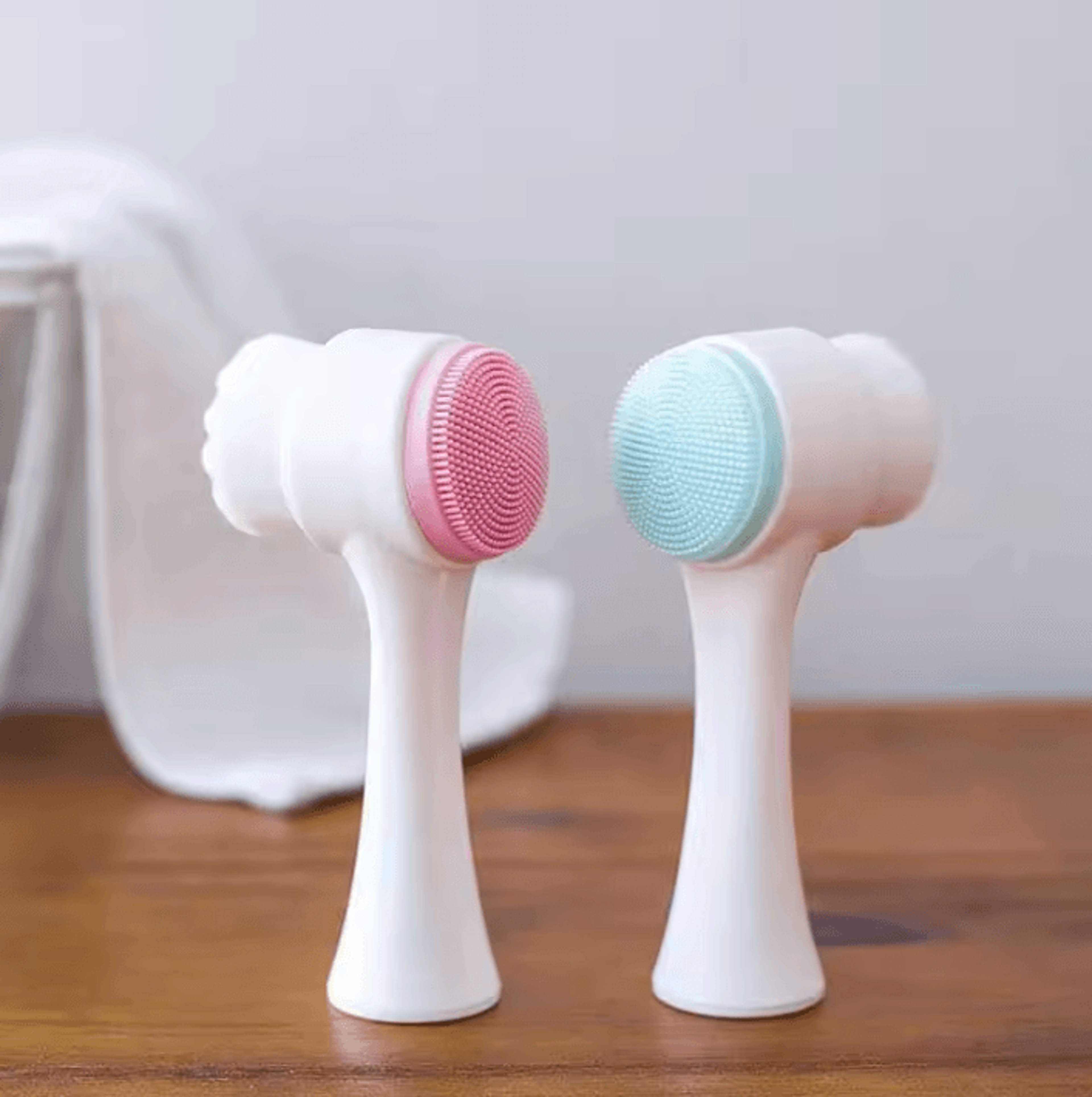 double-sided silicone face cleansing brush for deep pore cleansing