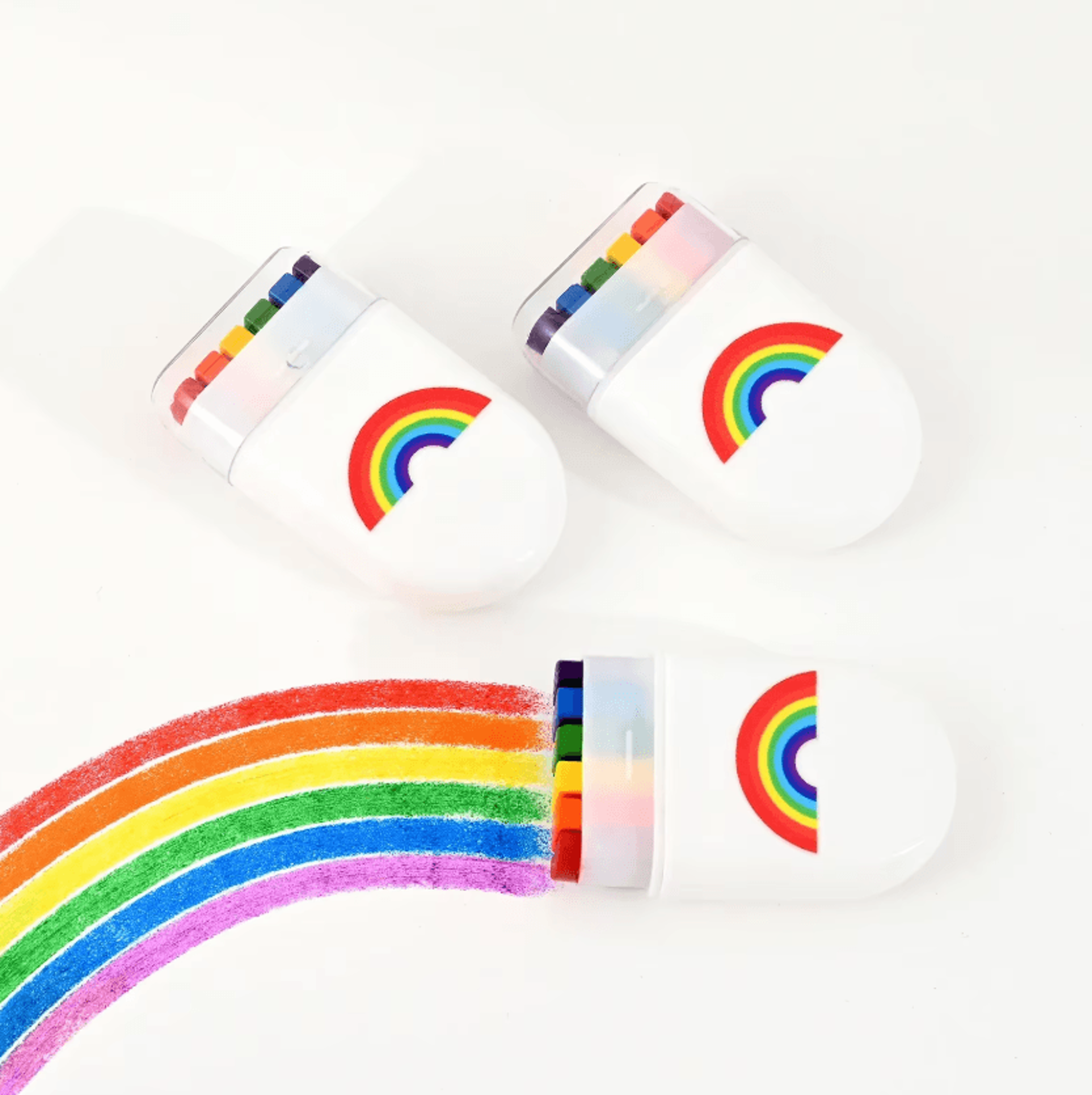 2-piece pocket-size rainbow crayon set for kids
