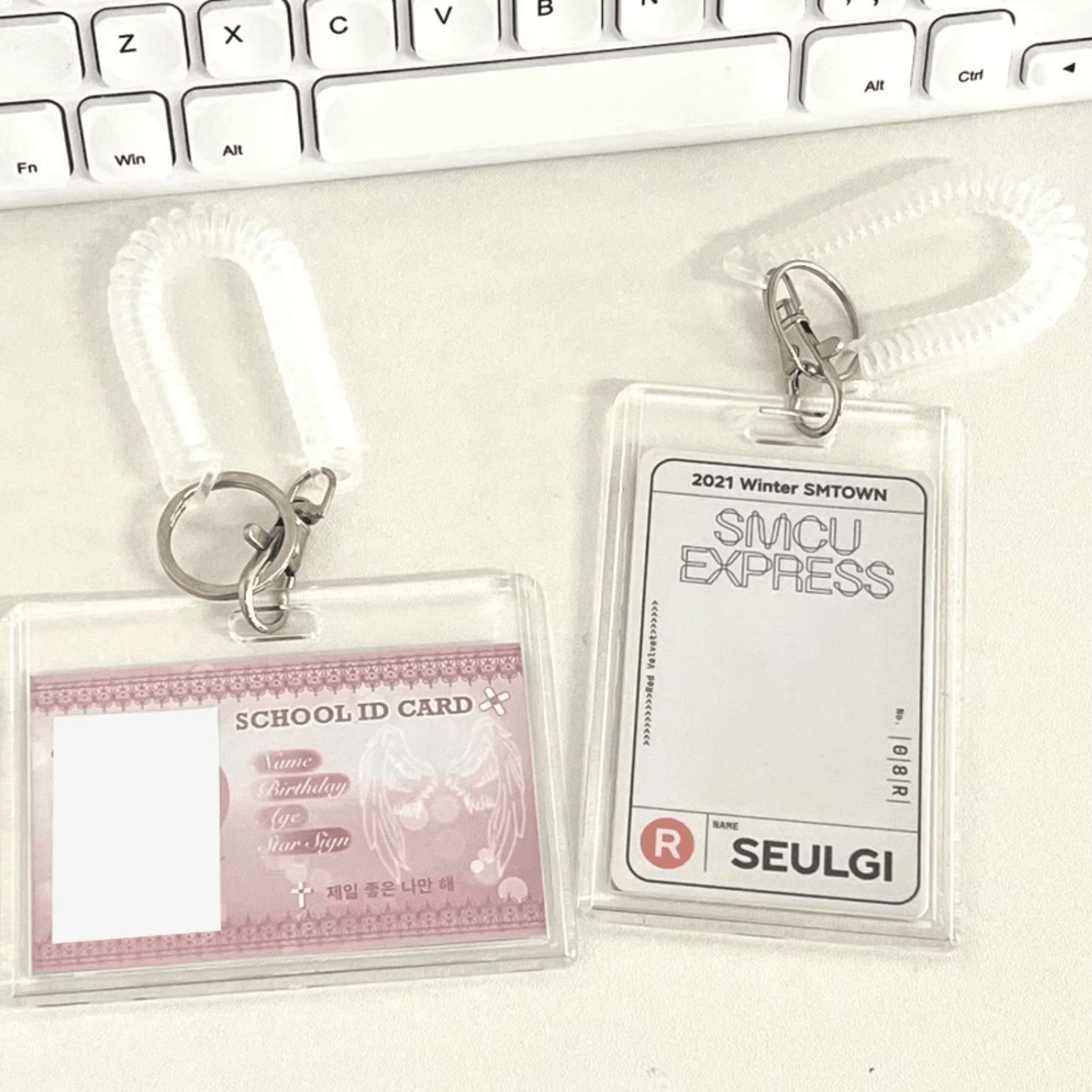transparent acrylic id card holder protective sleeve