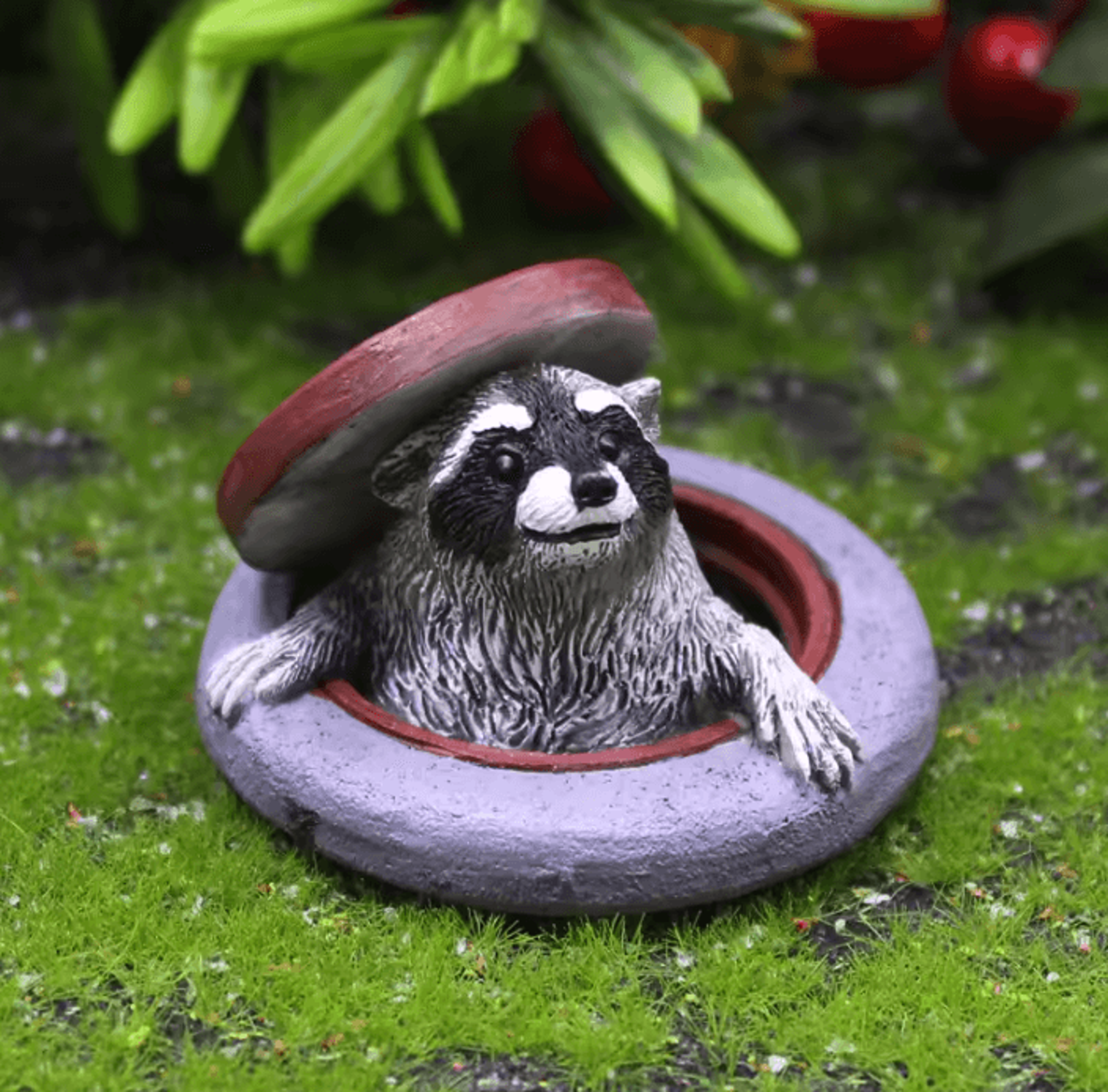 cute resin raccoon garden statue for bonsai, desk & outdoor decor