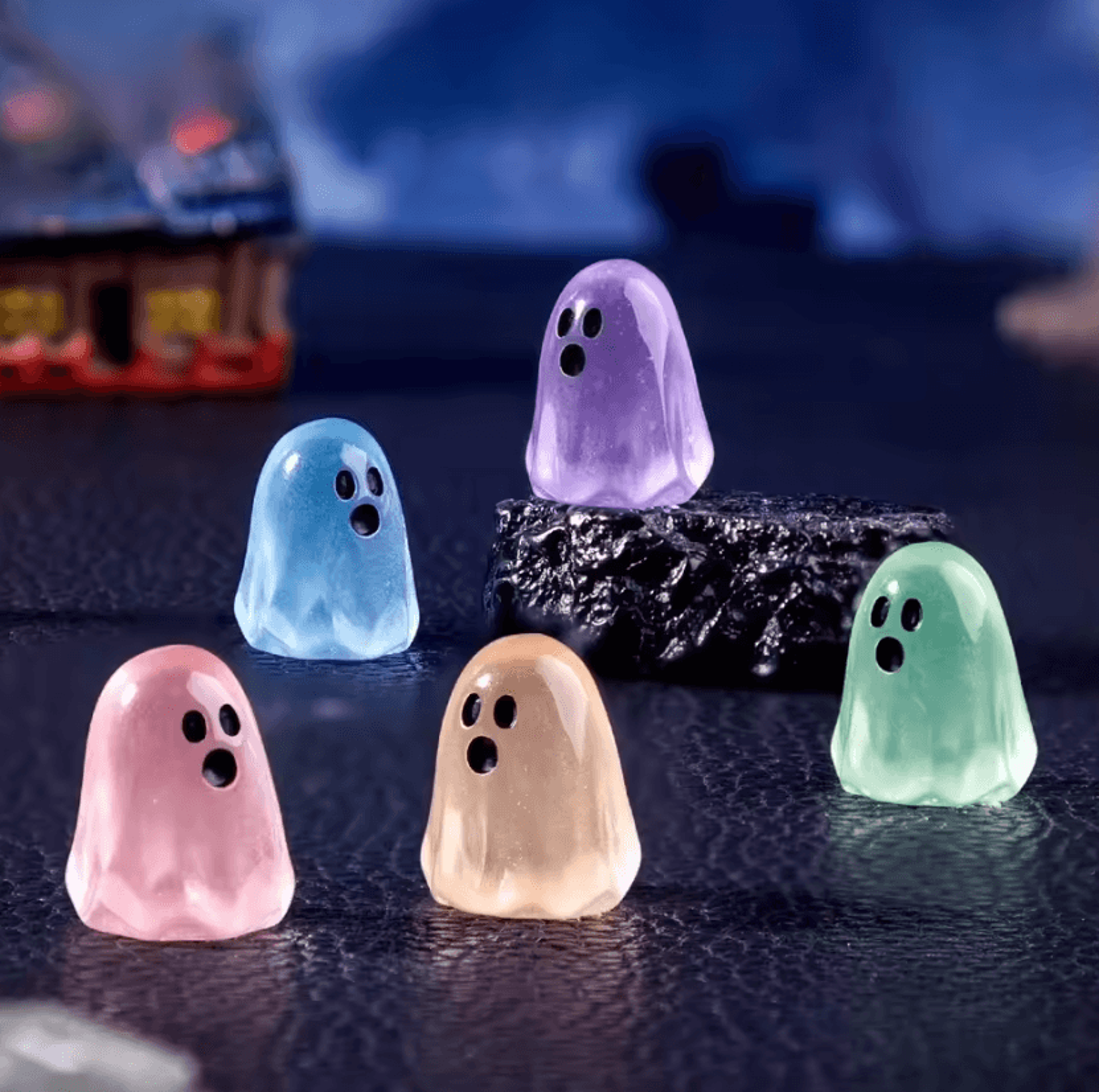 50pcs glow in the dark ghost mini figures halloween miniature decoration set