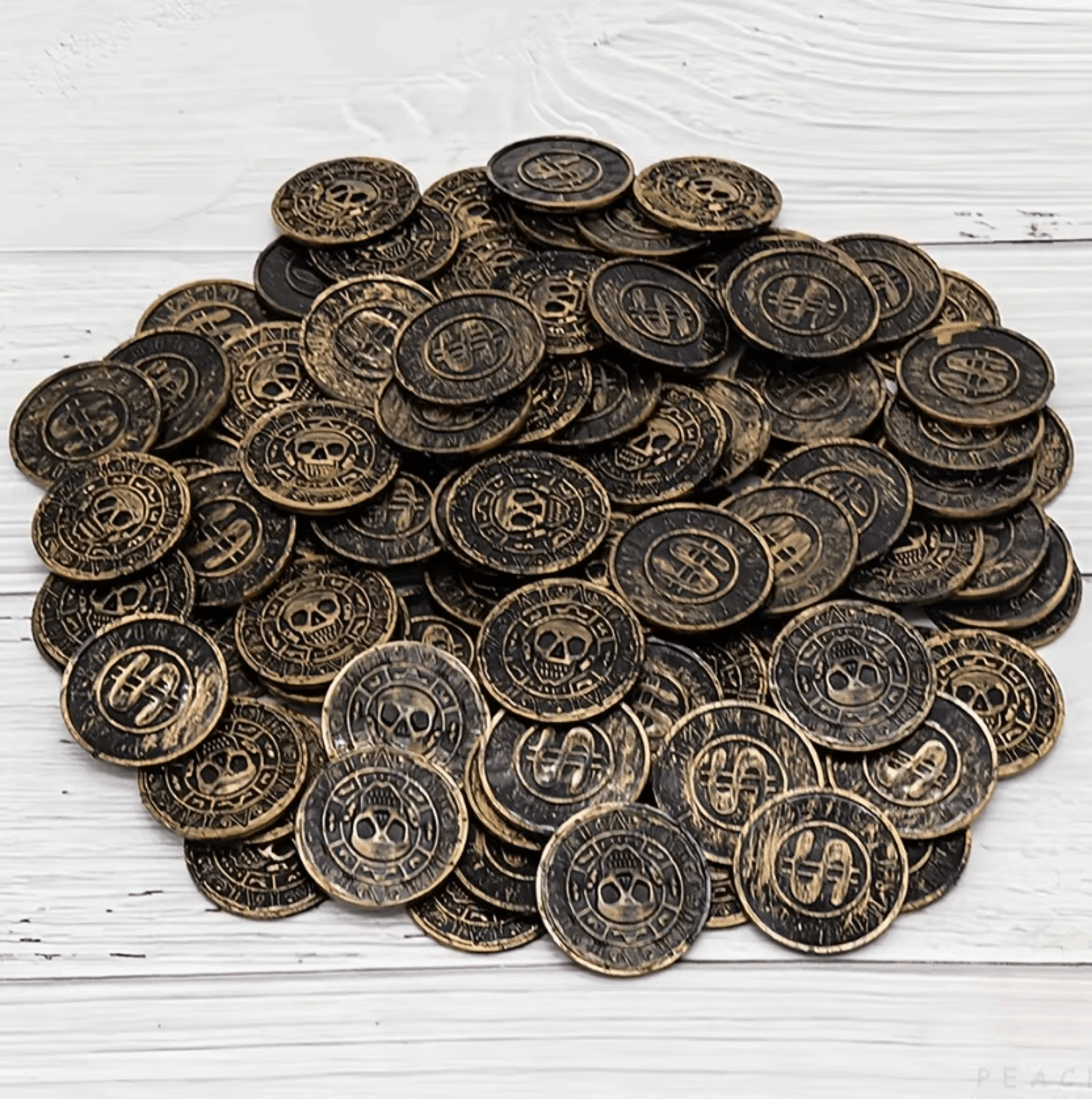 100pcs retro pirate treasure coins plastic gold party favor set