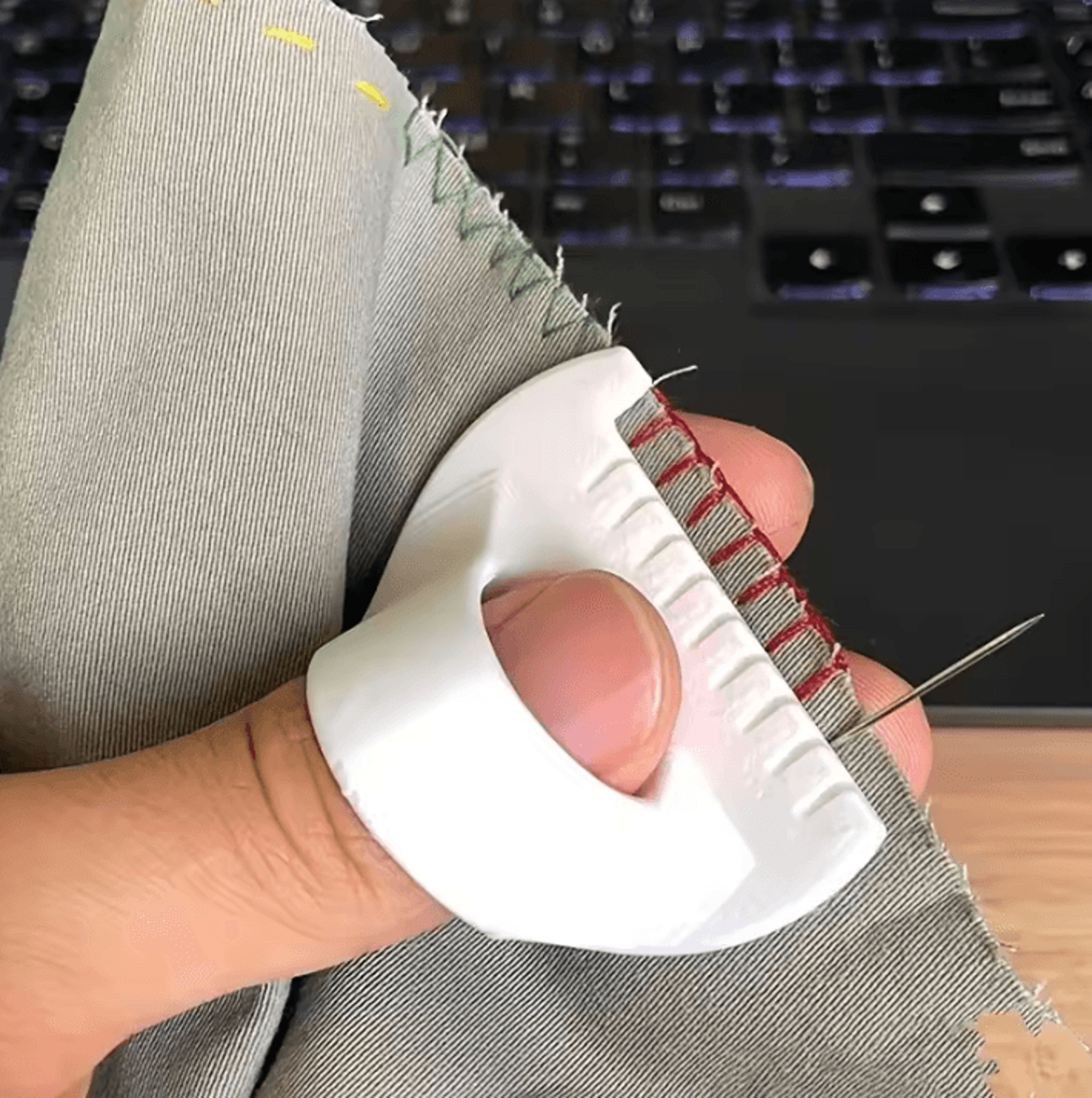easy 3mm hand sewing guide tool for beginners and seniors