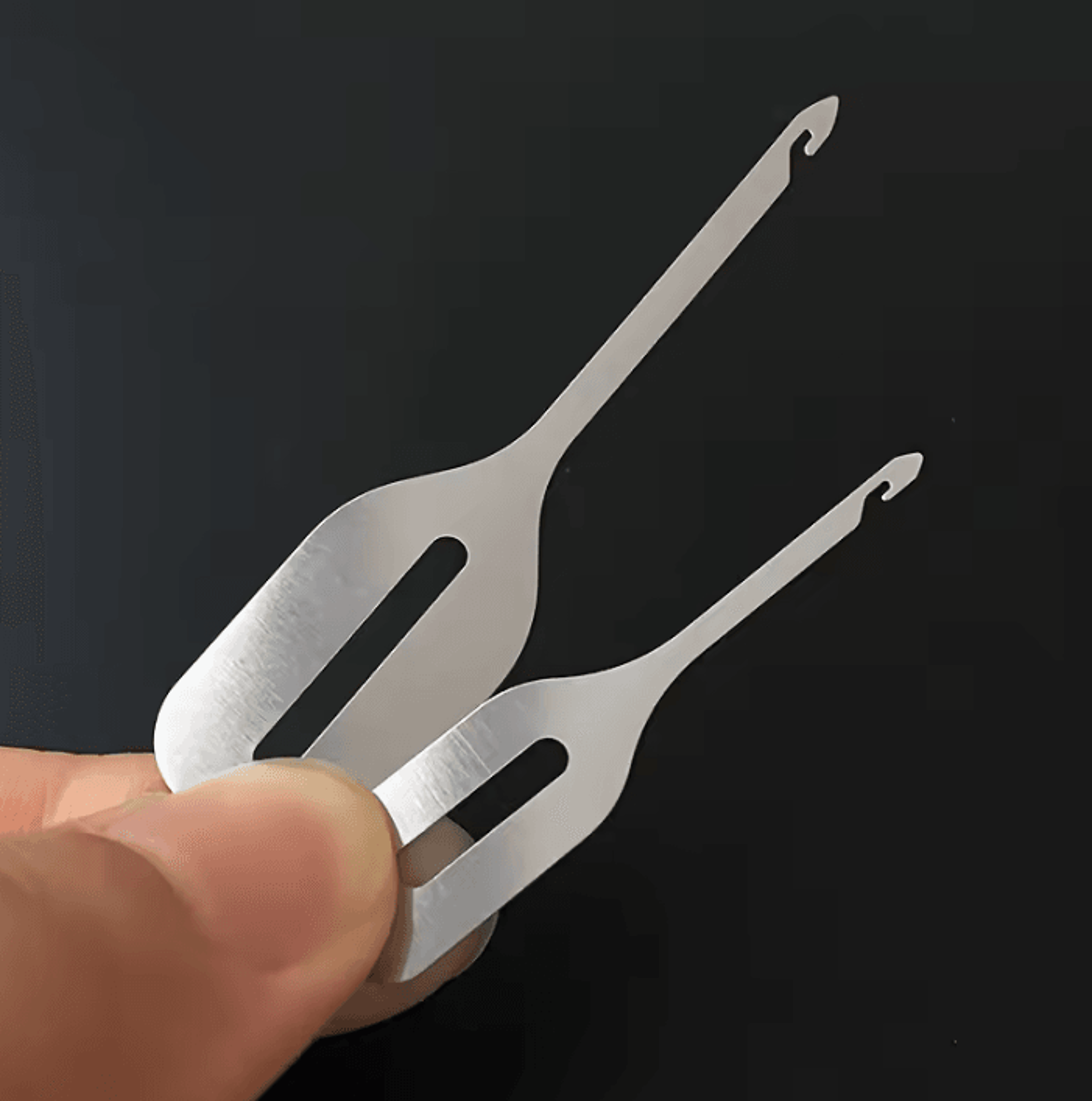4-piece stainless steel needle threader set - quick threading tools for sewing and embroidery