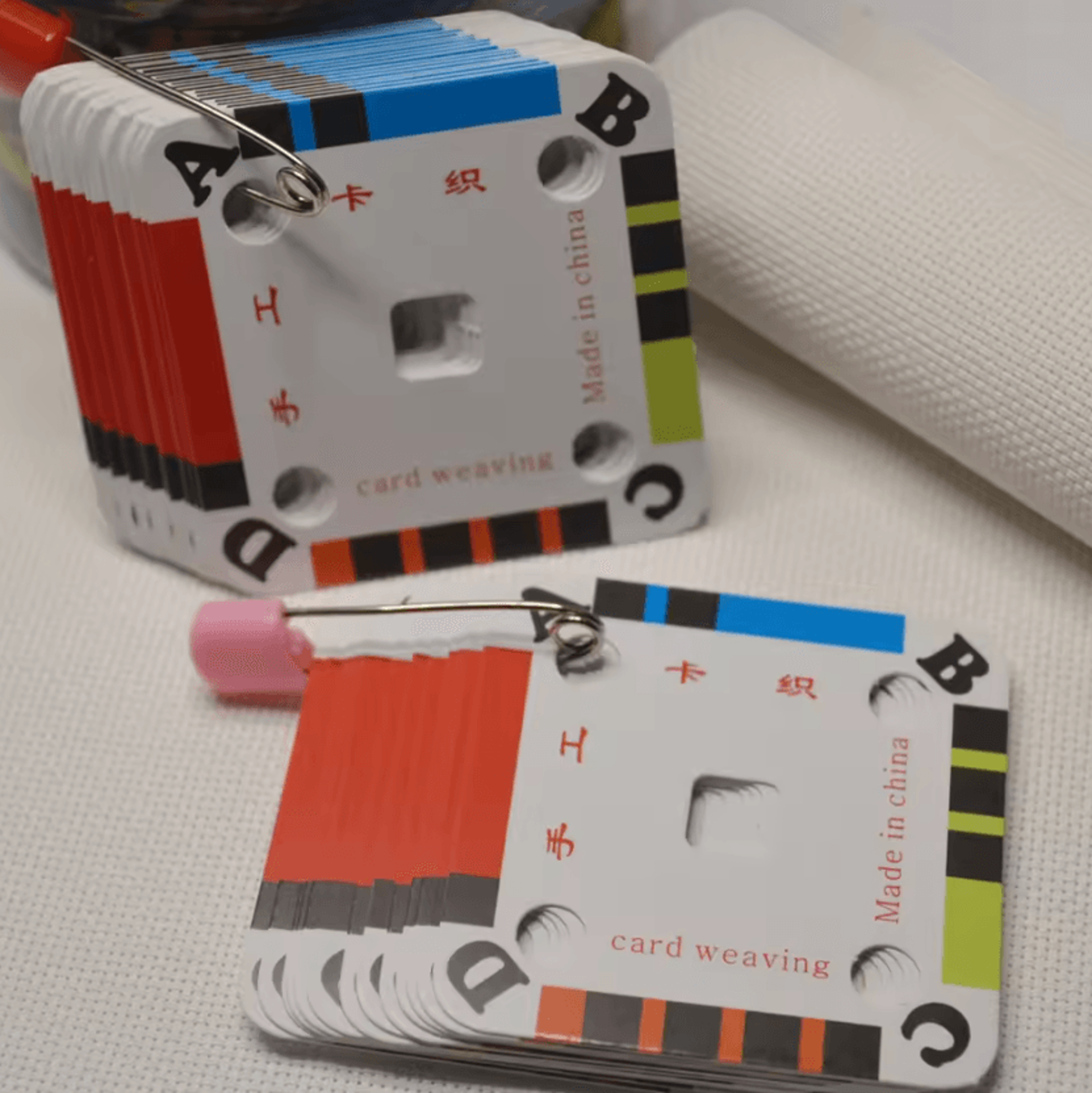 100-piece tablet weaving cards set for loom and diy weaving