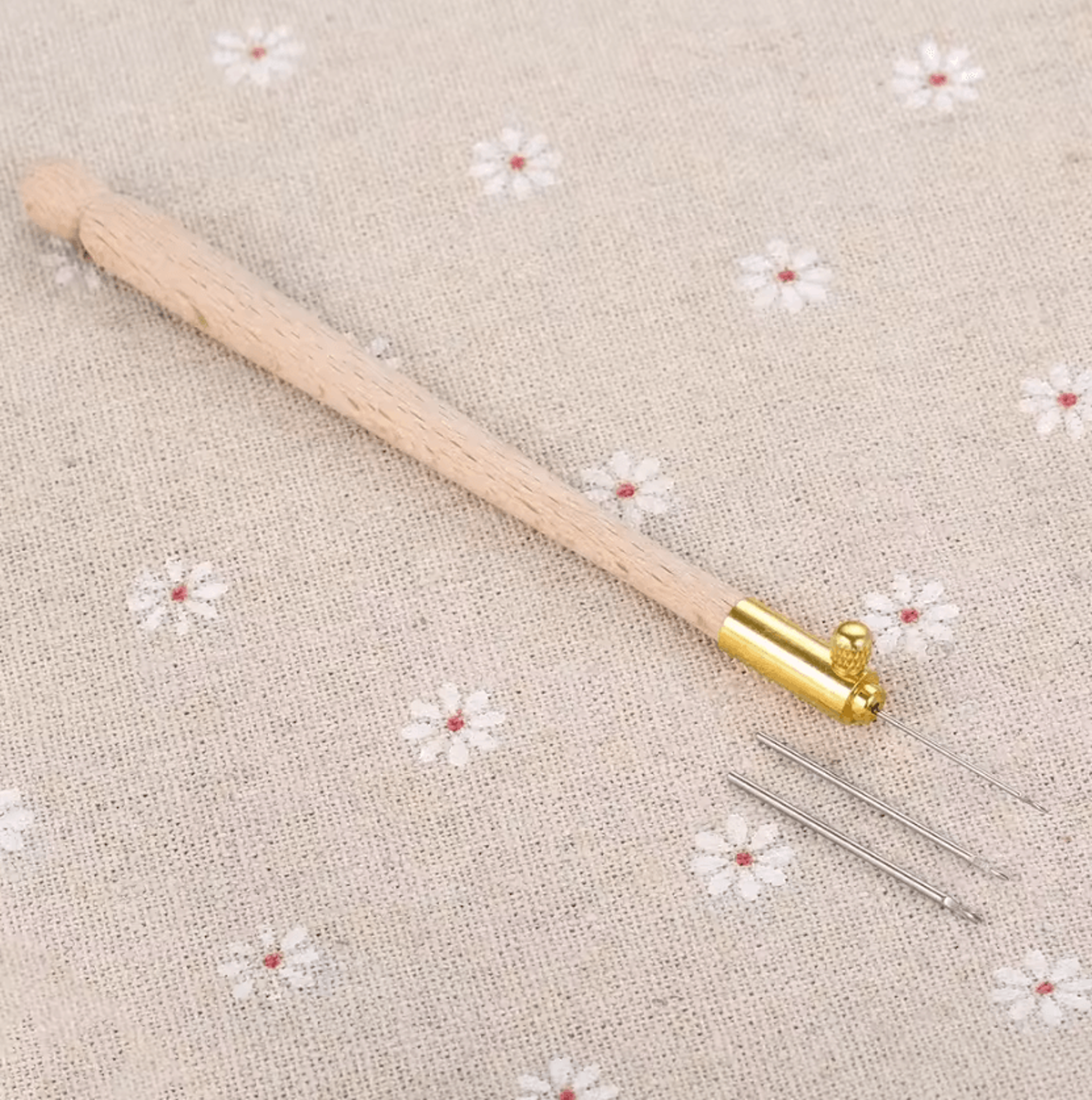 luneville tambour embroidery hook set with 3 needles