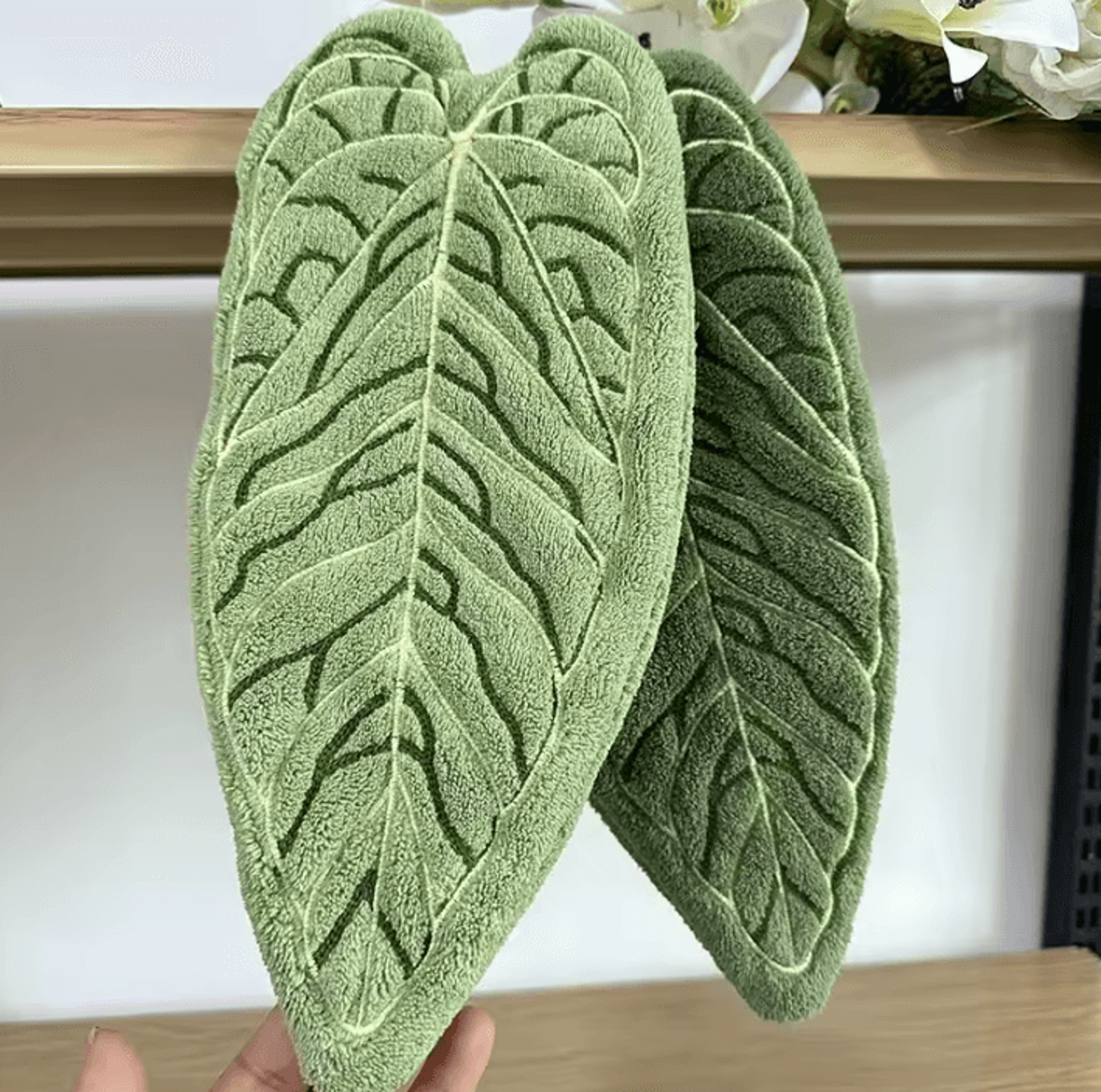 thickened absorbent hanging hand towel for kitchen and bathroom