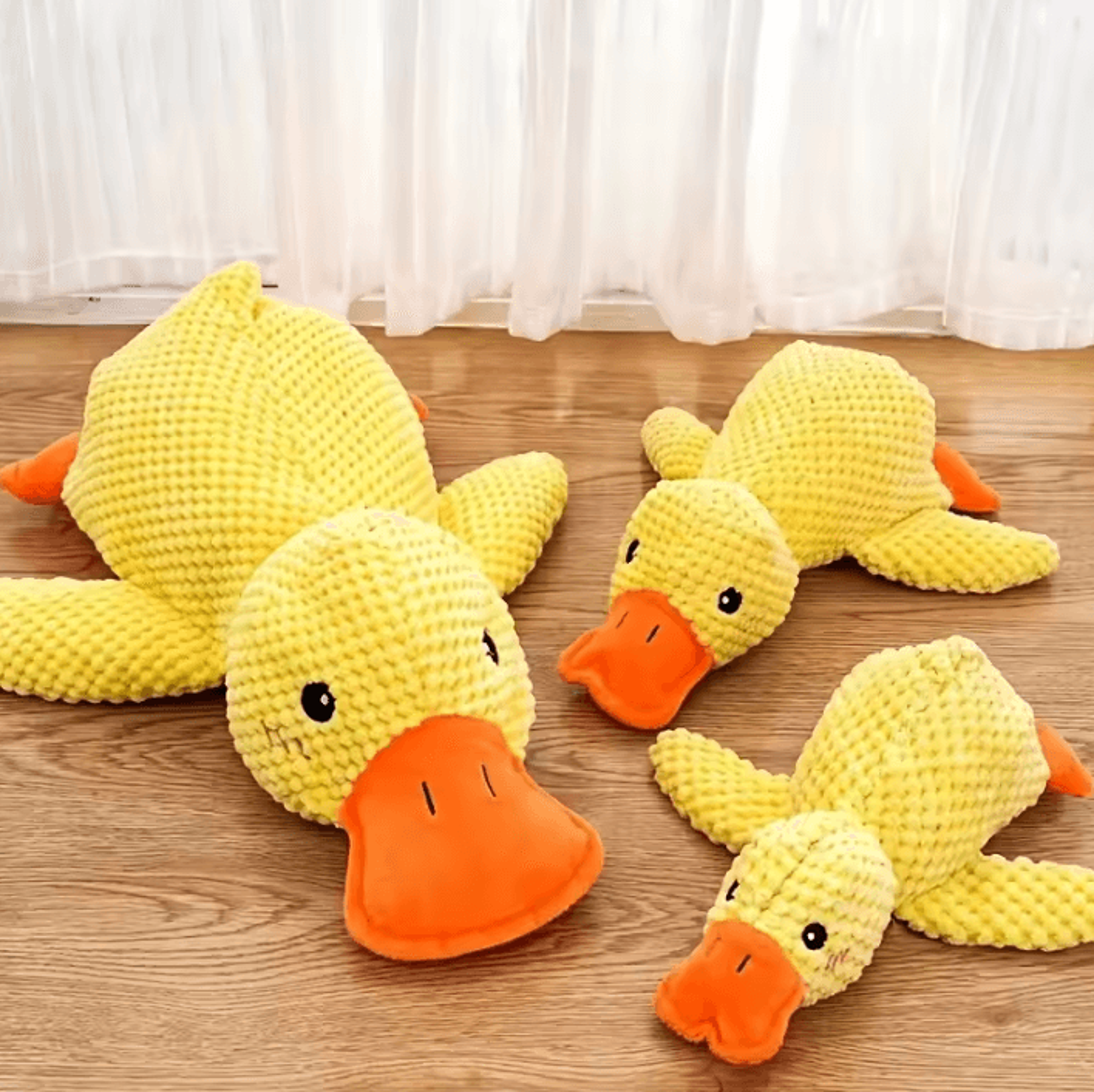 mellow duck plush dog toy with quacking sound