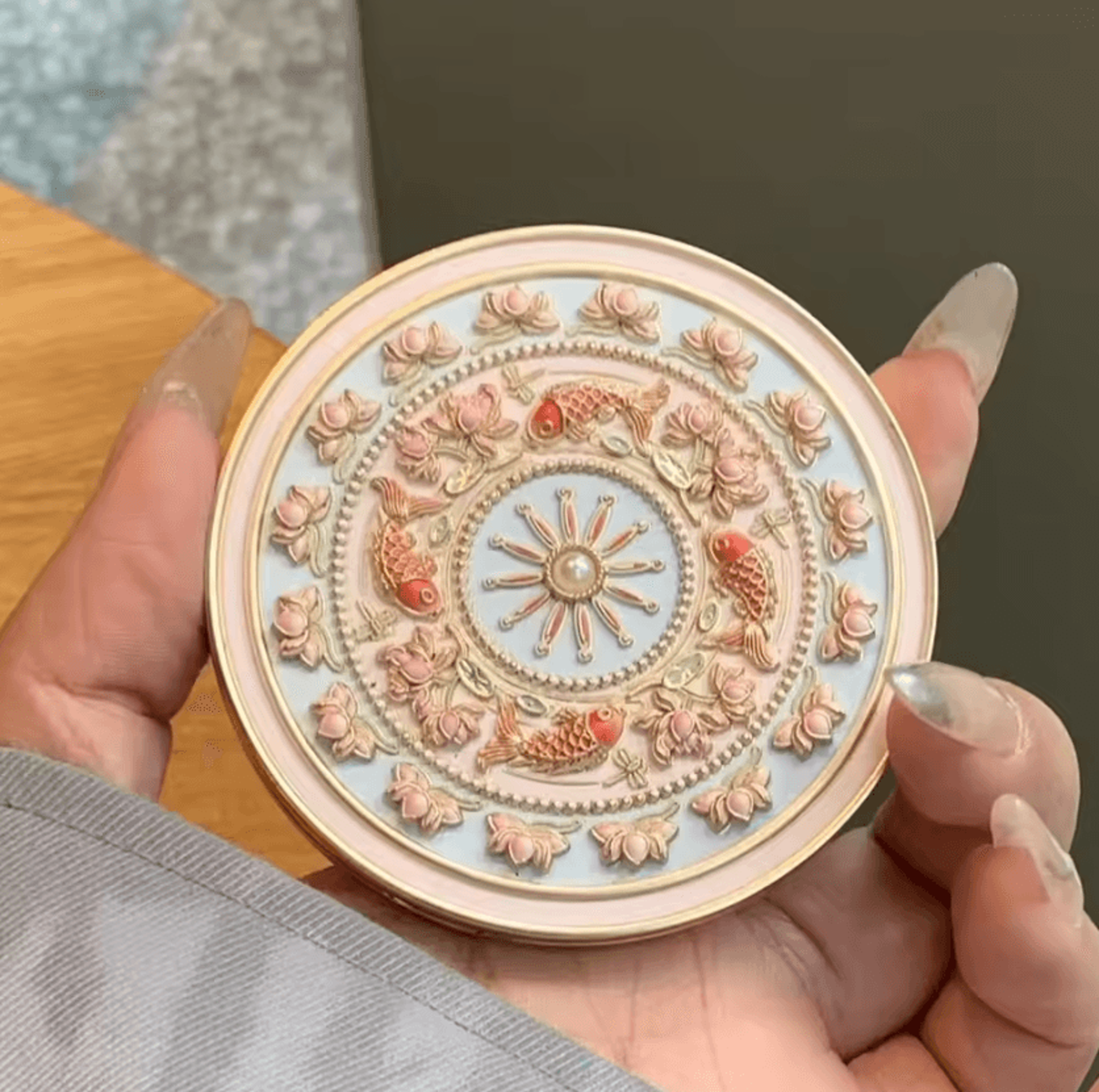 water hibiscus vintage handheld makeup mirror