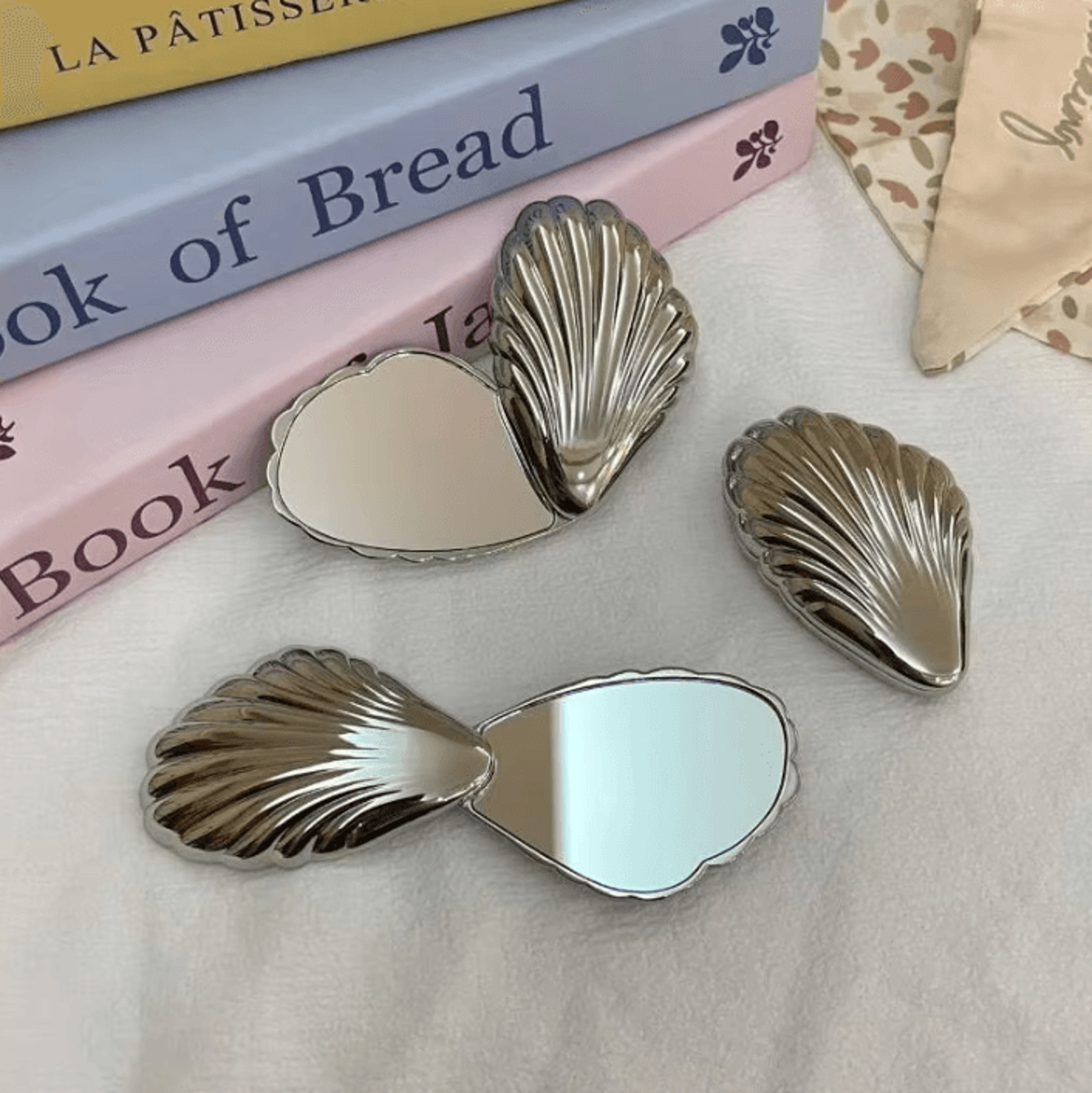 seashell double sided foldable compact makeup mirror