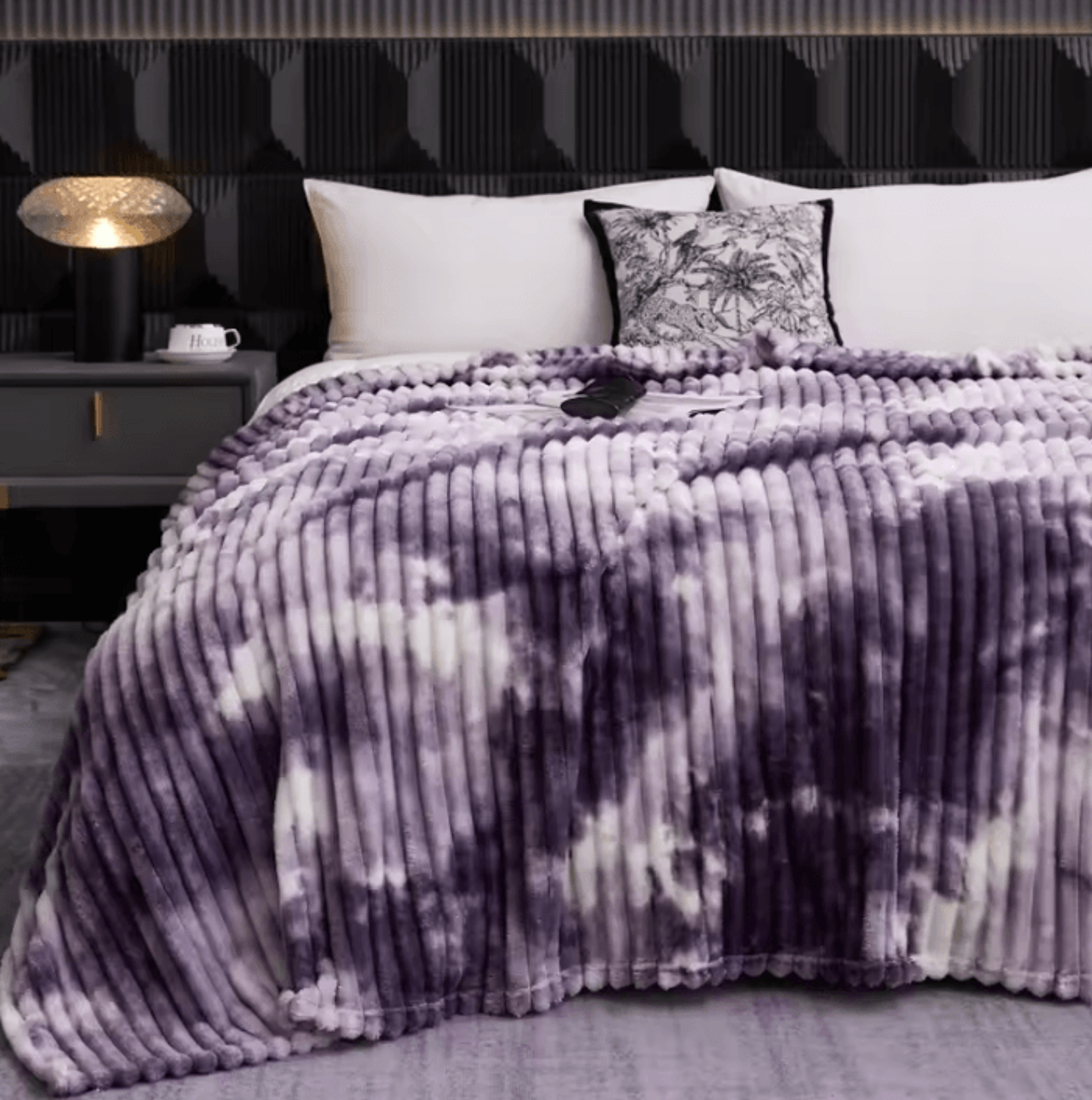 purple tie dye 300gsm warm fleece blanket